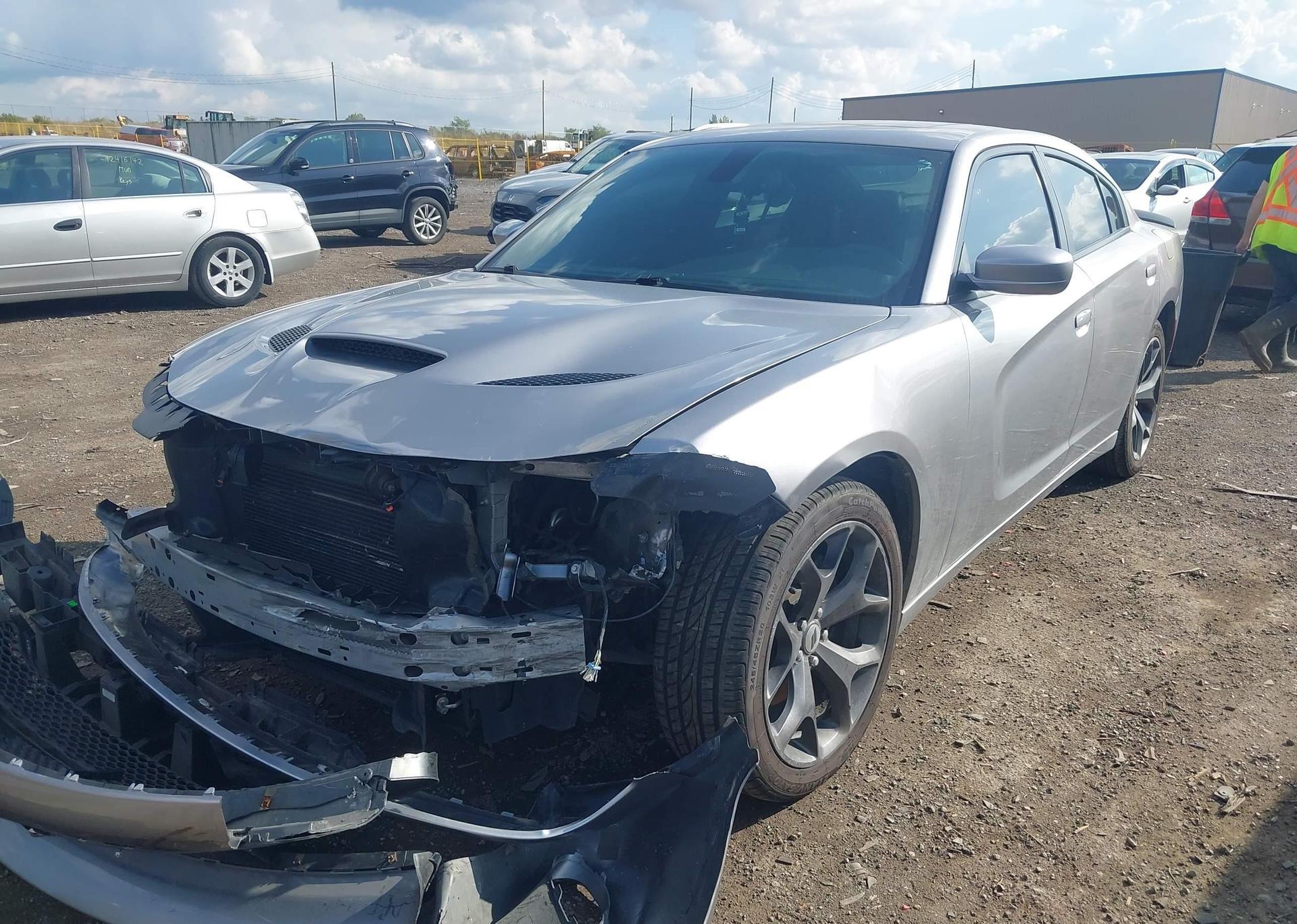2017 DODGE CHARGER R