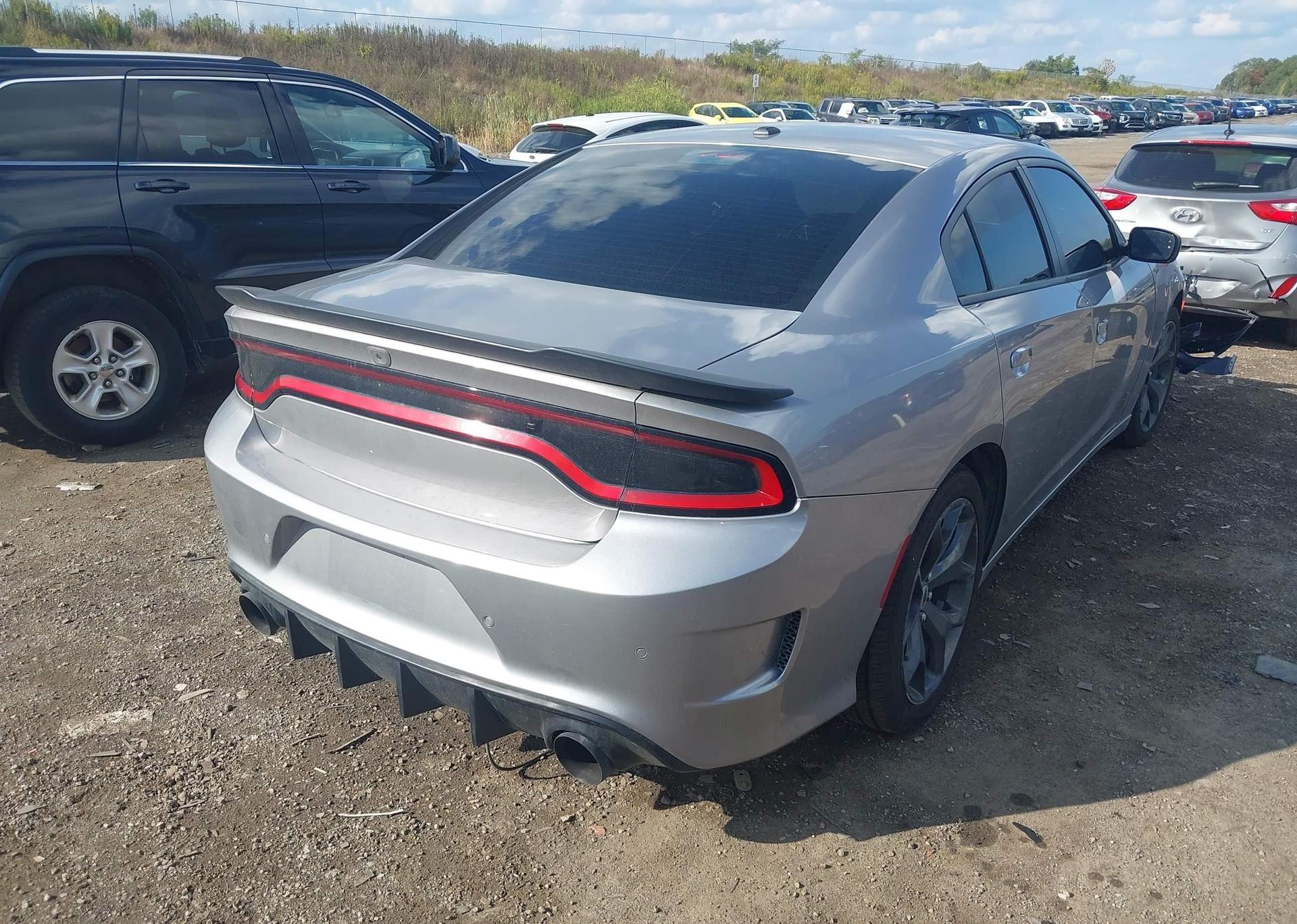 2017 DODGE CHARGER R