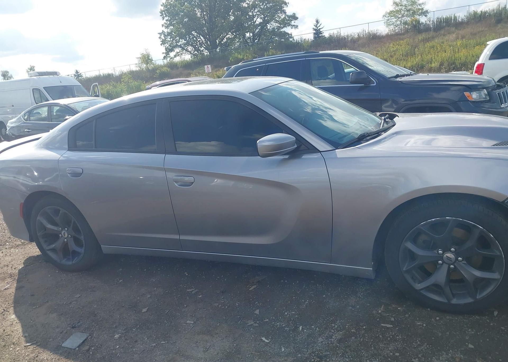 2017 DODGE CHARGER R