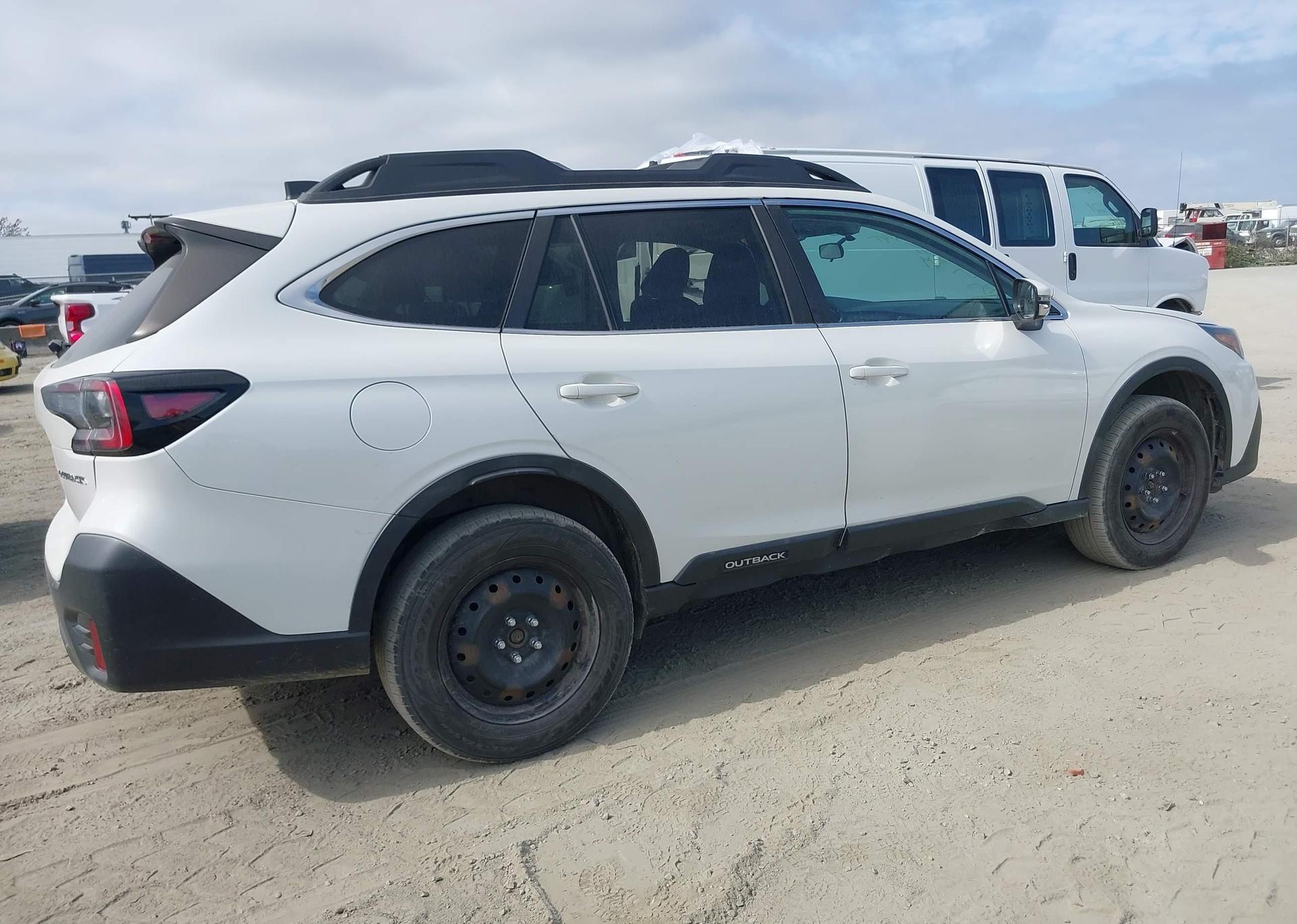 2020 SUBARU OUTBACK
