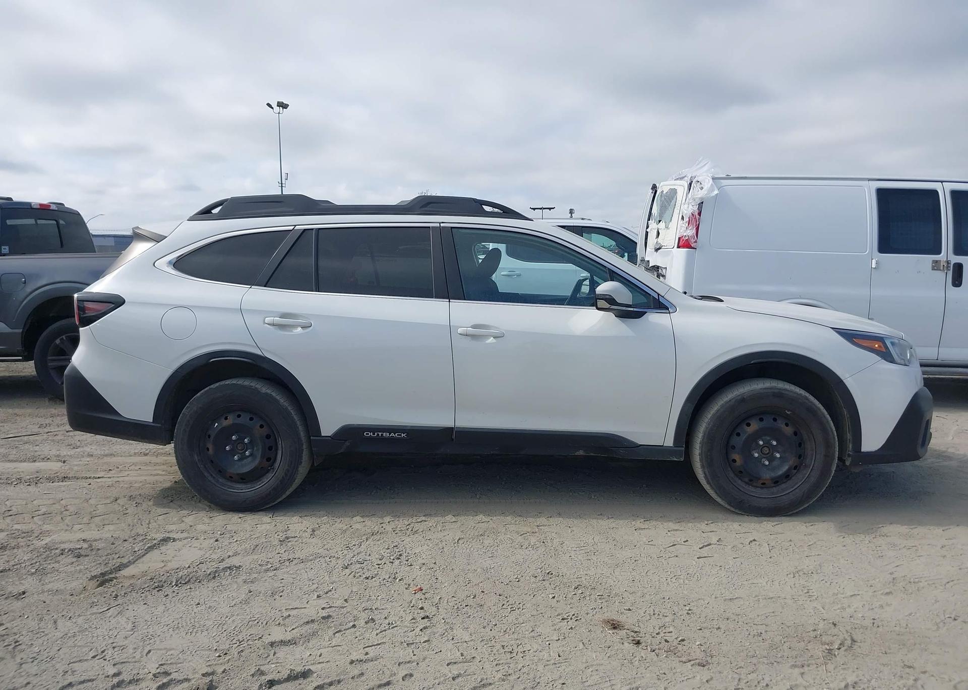 2020 SUBARU OUTBACK
