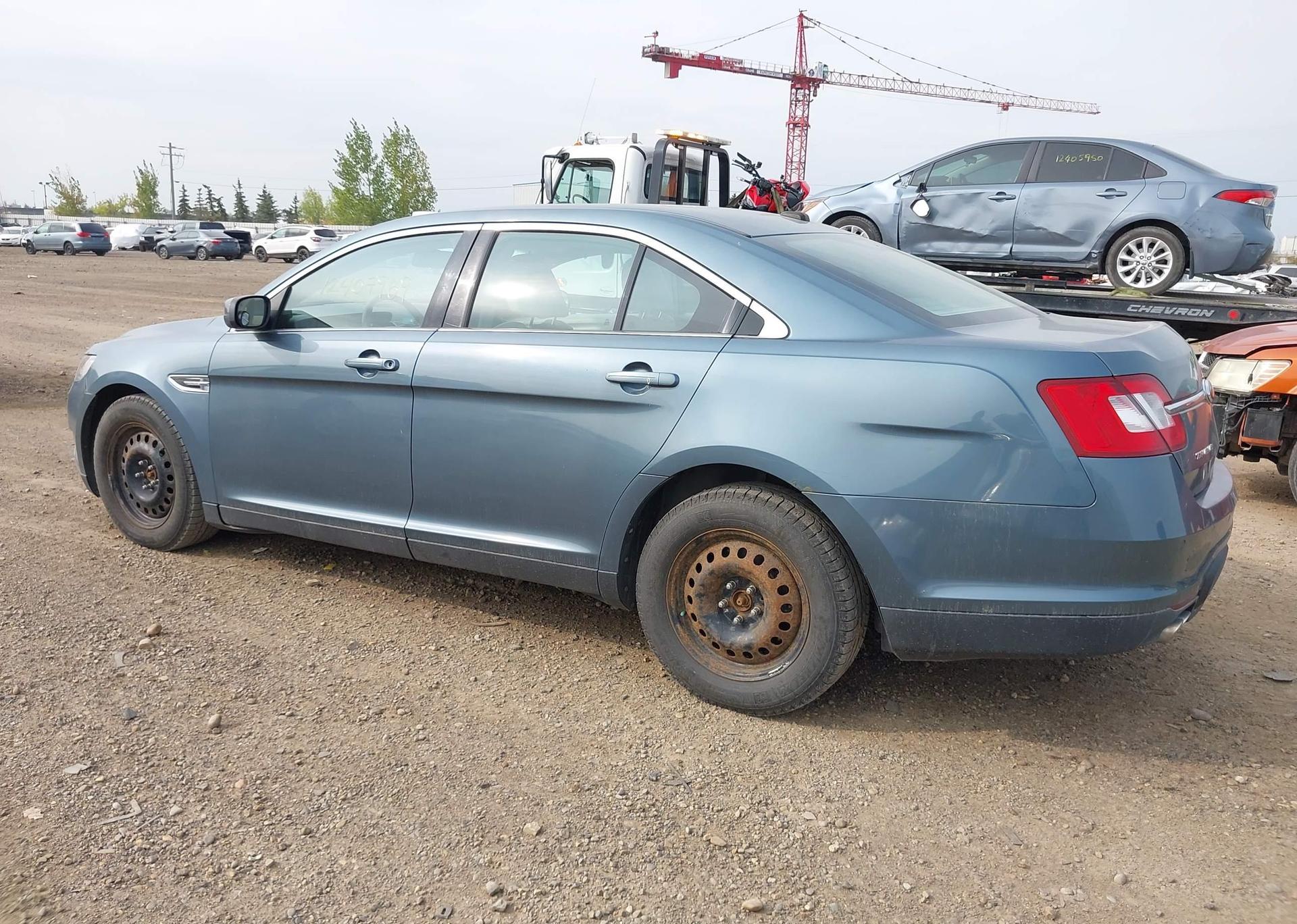 2010 FORD TAURUS SEL