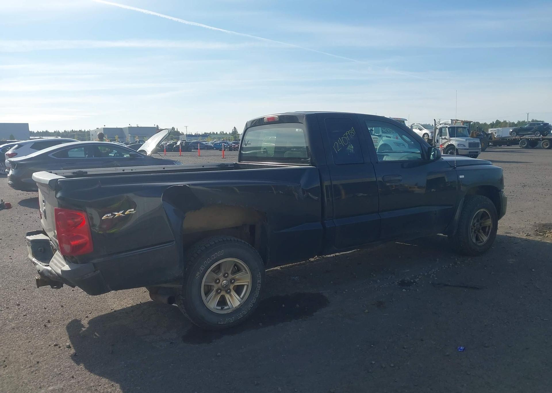 2008 DODGE DAKOTA