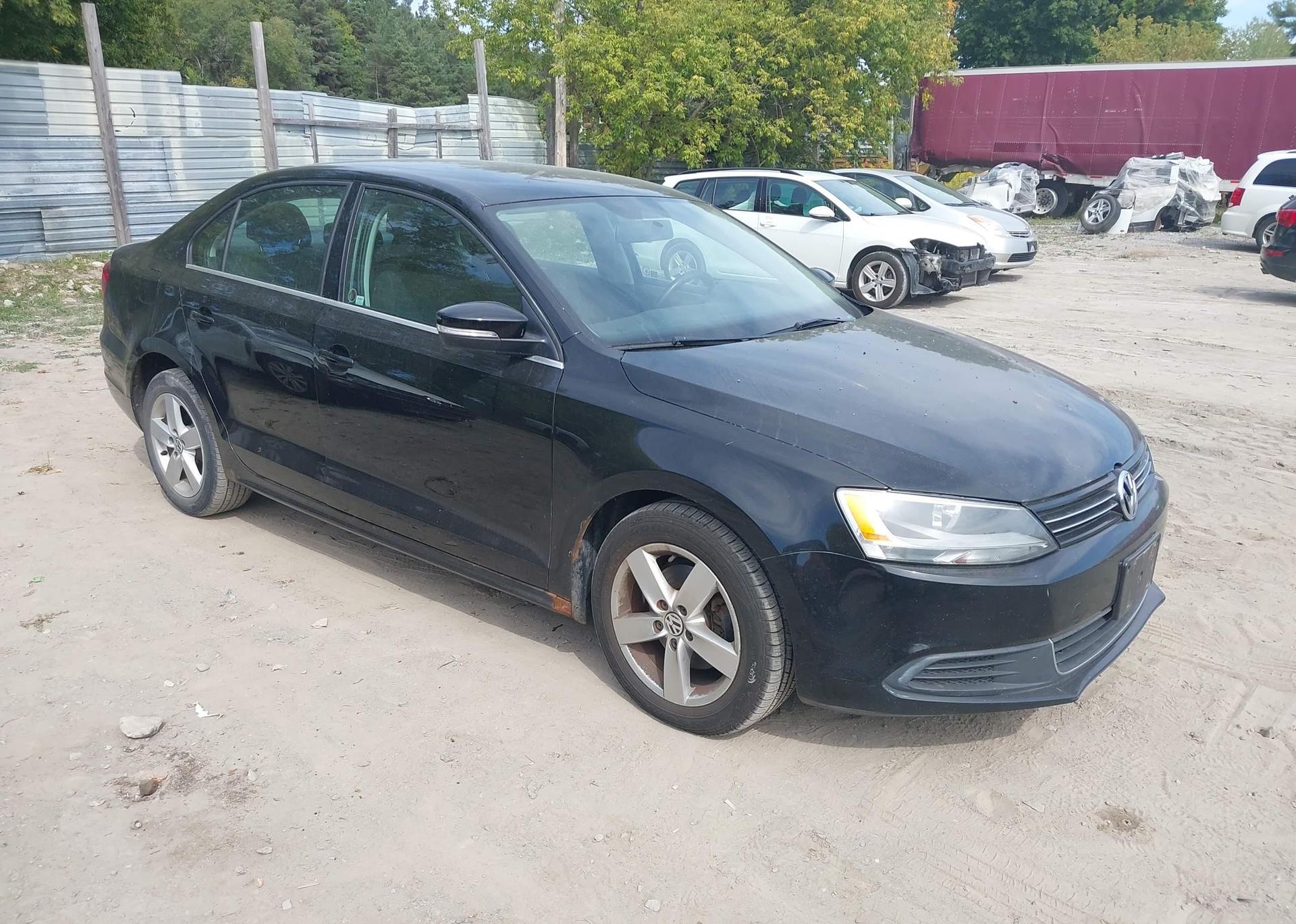 2013 VOLKSWAGEN JETTA SE