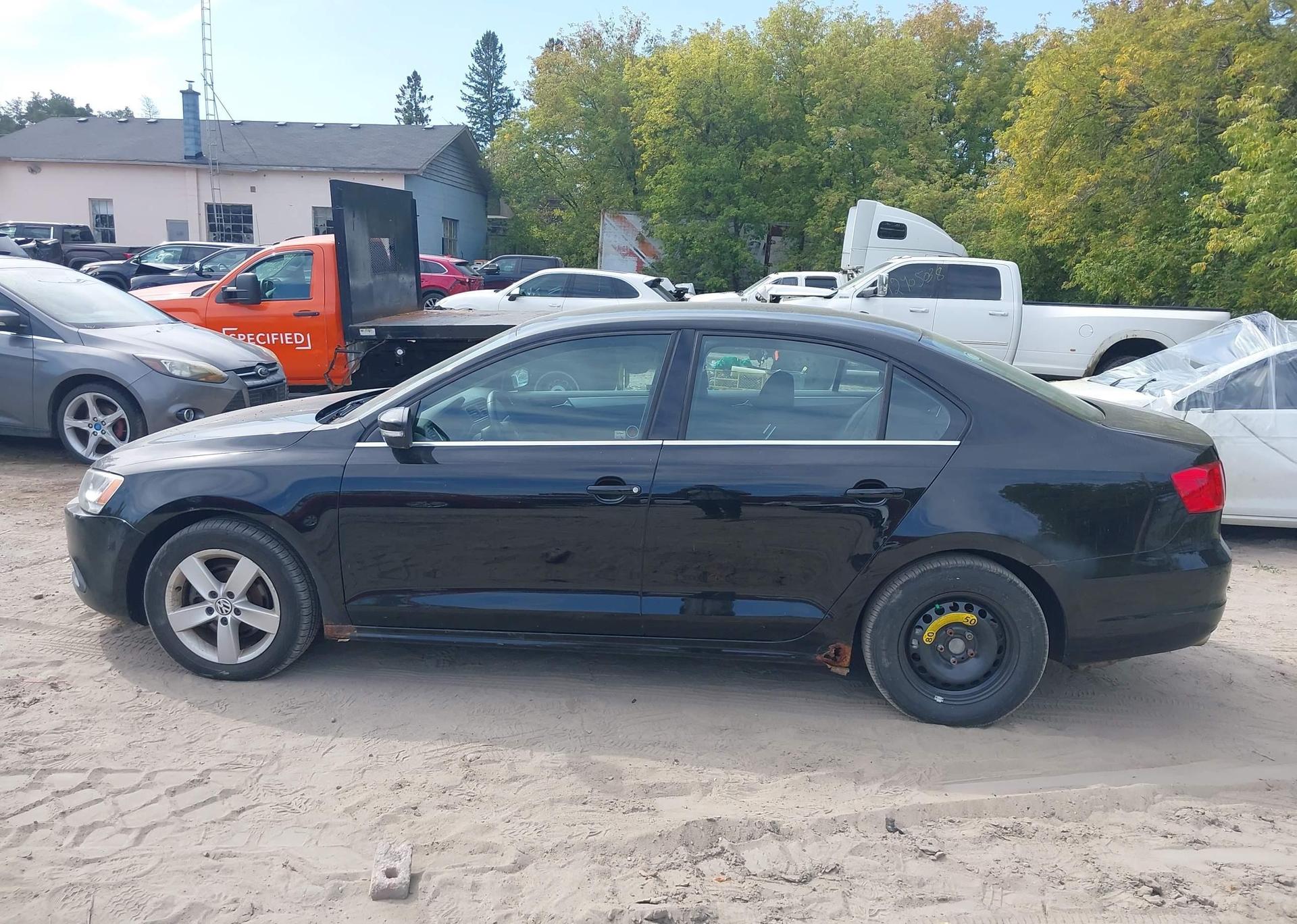 2013 VOLKSWAGEN JETTA SE