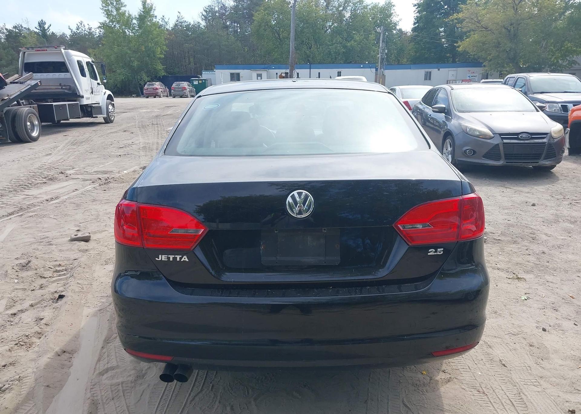 2013 VOLKSWAGEN JETTA SE