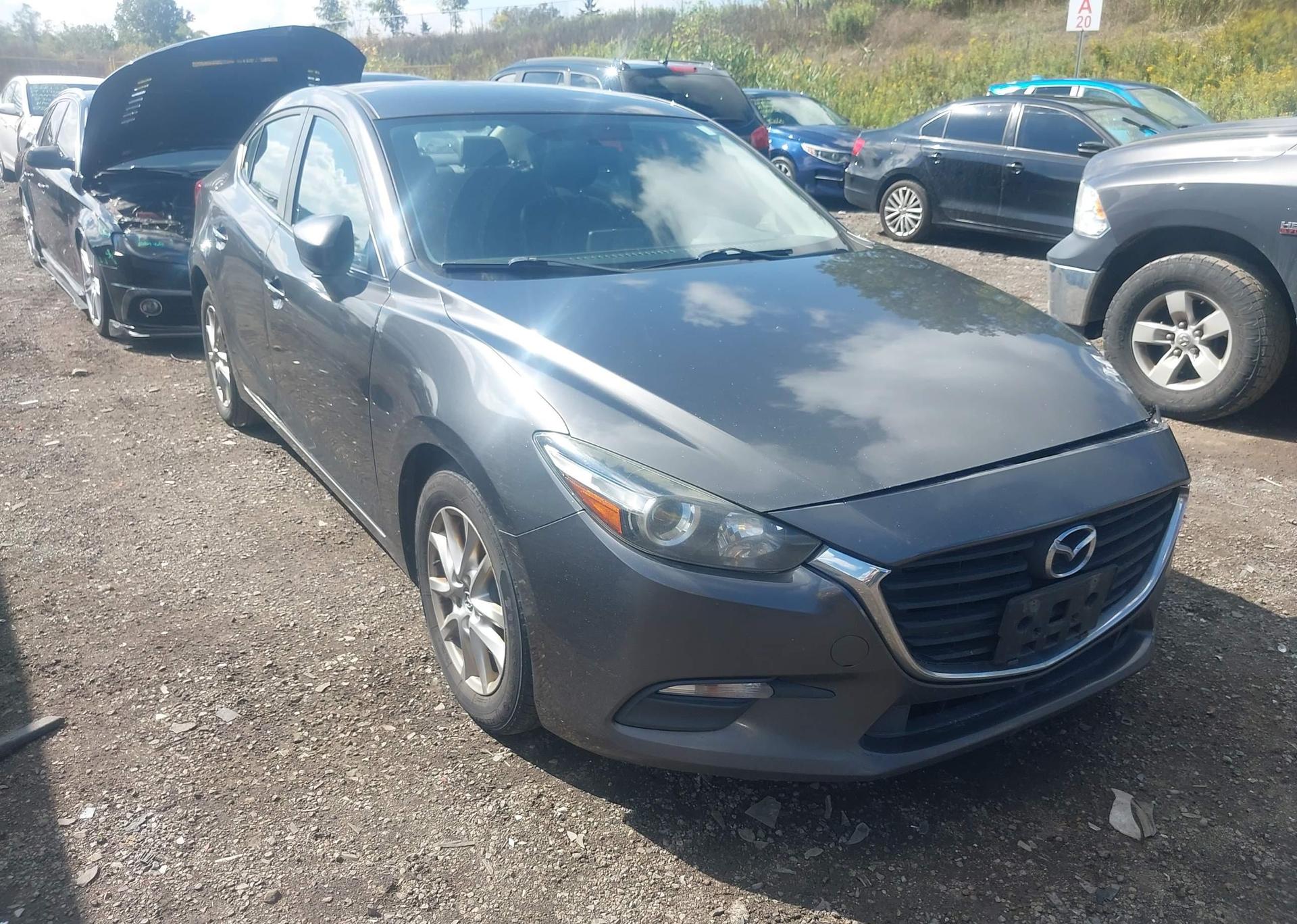 2017 MAZDA MAZDA3
