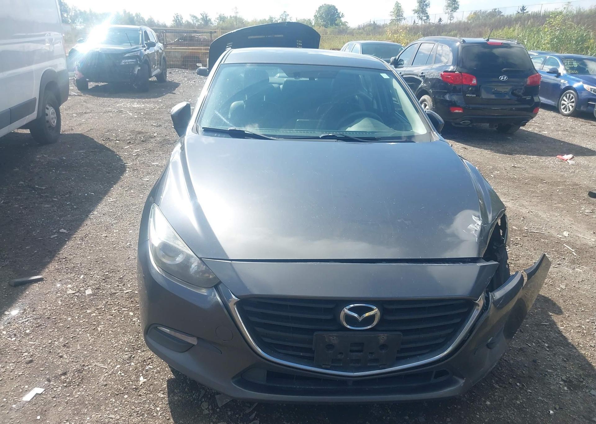 2017 MAZDA MAZDA3