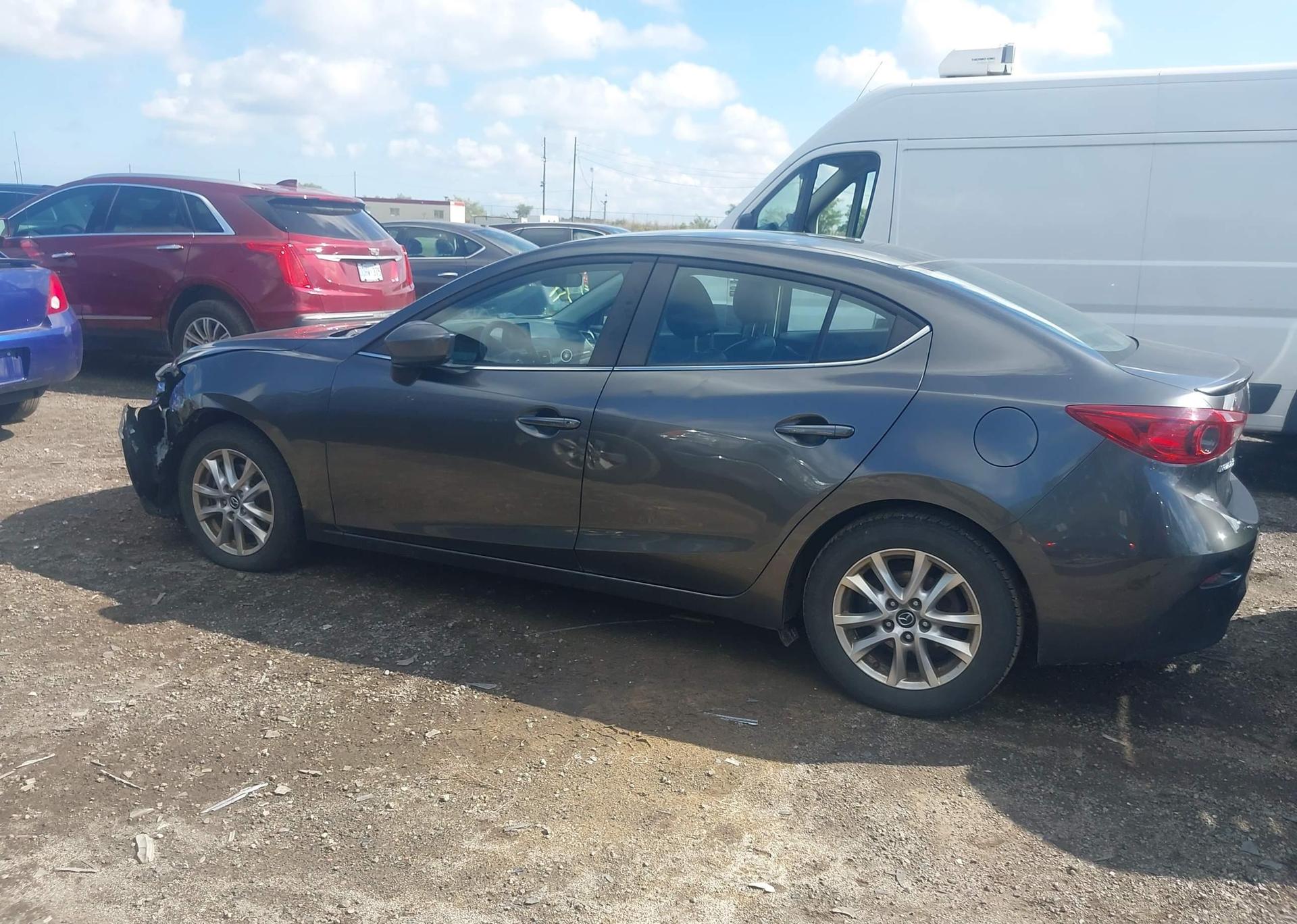 2017 MAZDA MAZDA3
