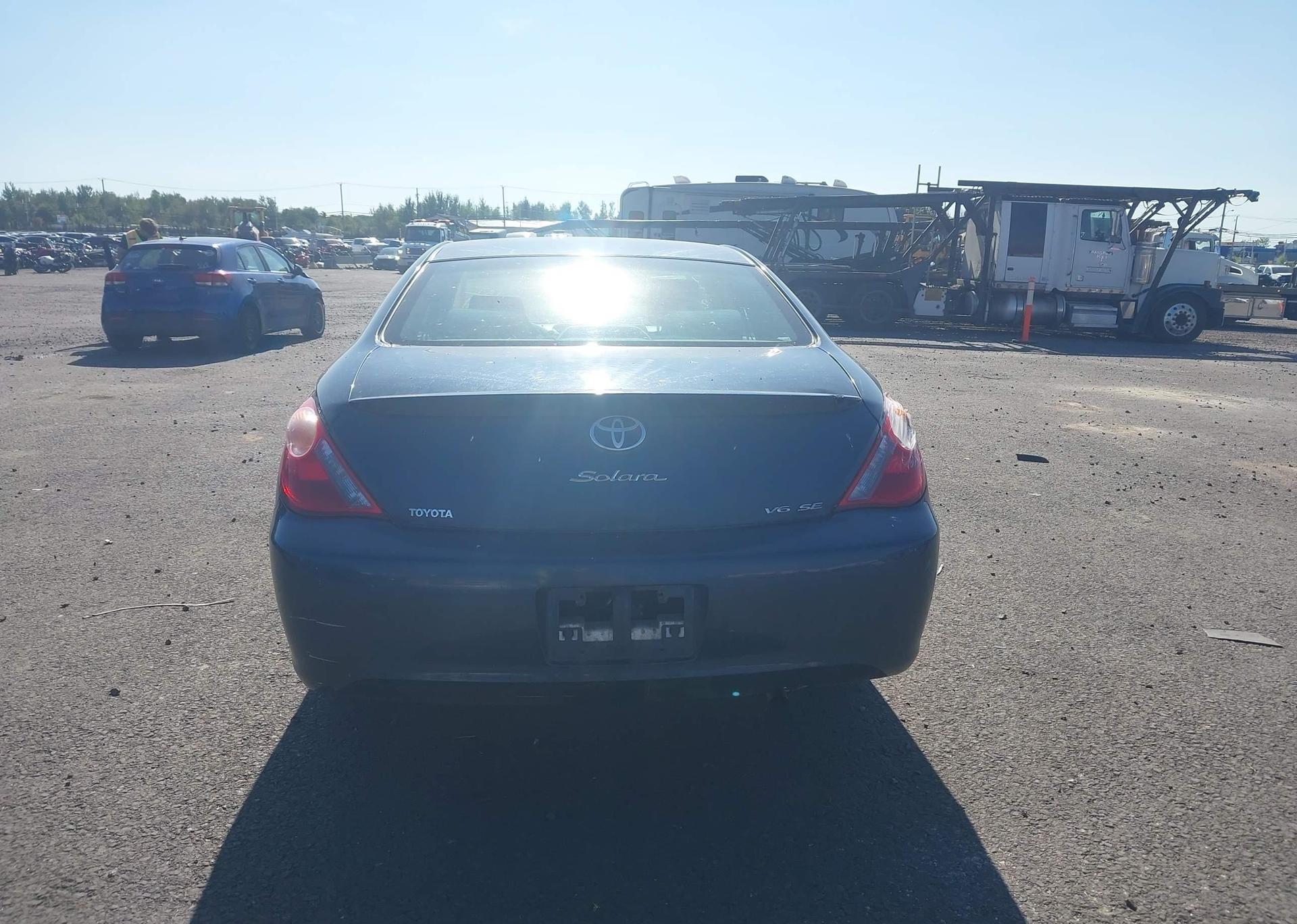 2004 TOYOTA CAMRY SOLARA SE