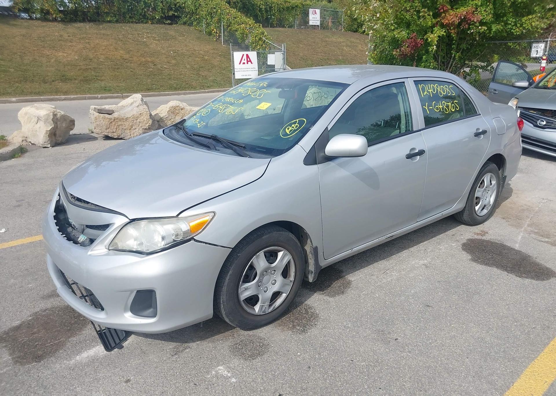 2011 TOYOTA COROLLA