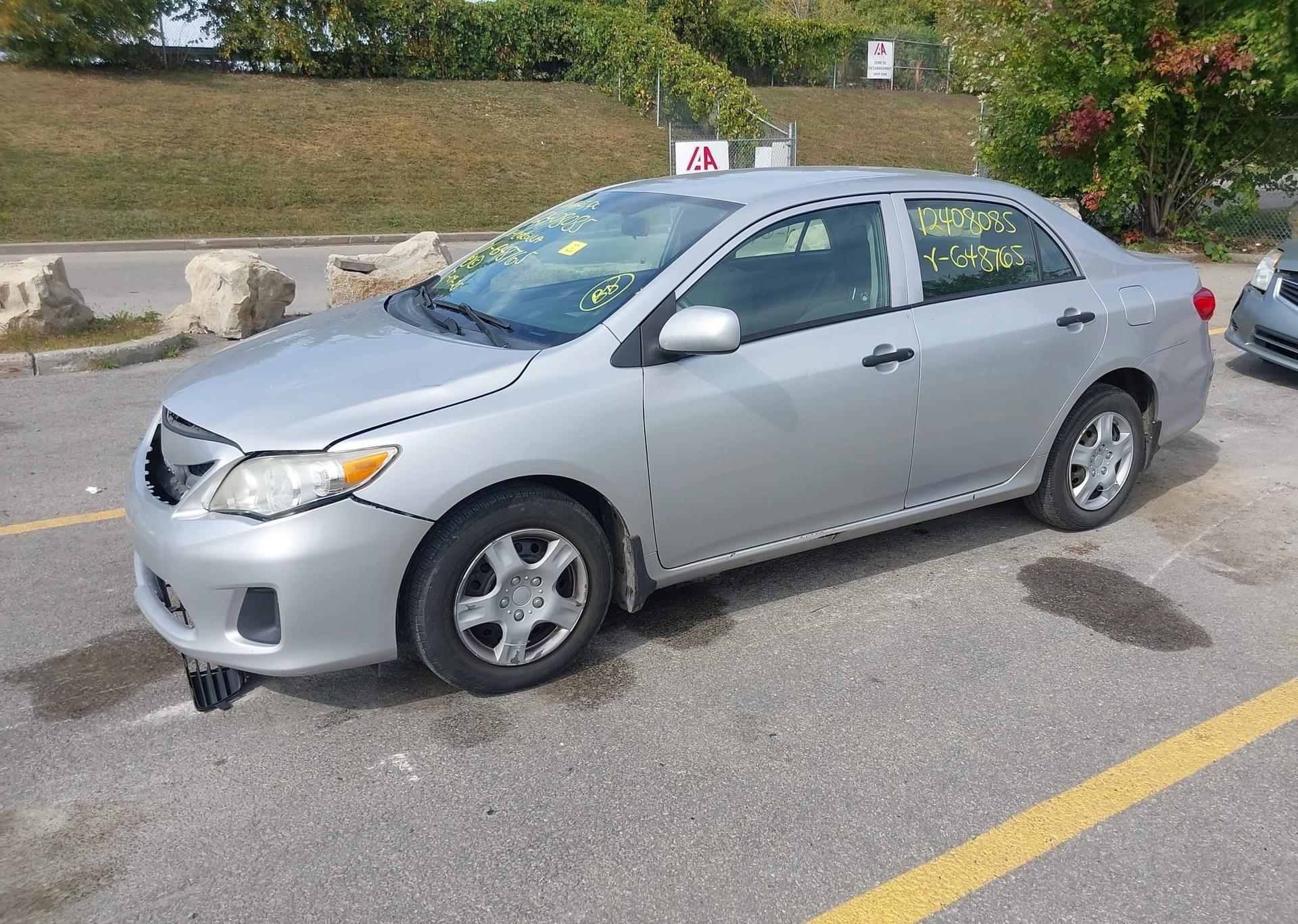 2011 TOYOTA COROLLA