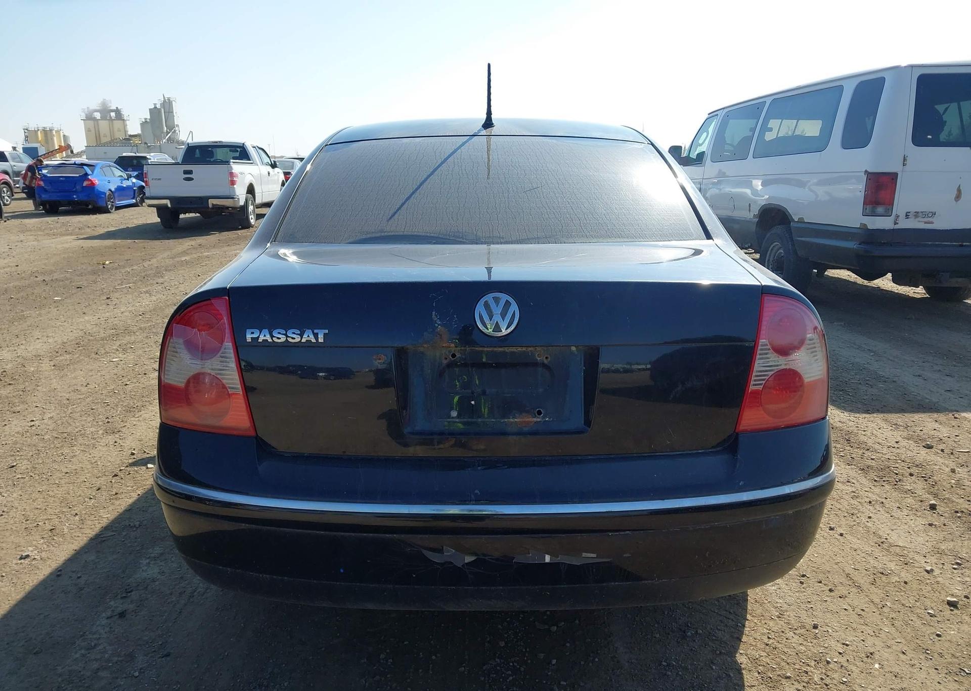 2003 VOLKSWAGEN PASSAT GLS