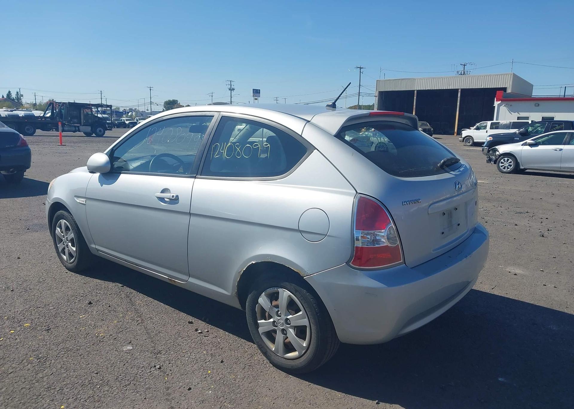 2009 HYUNDAI ACCENT