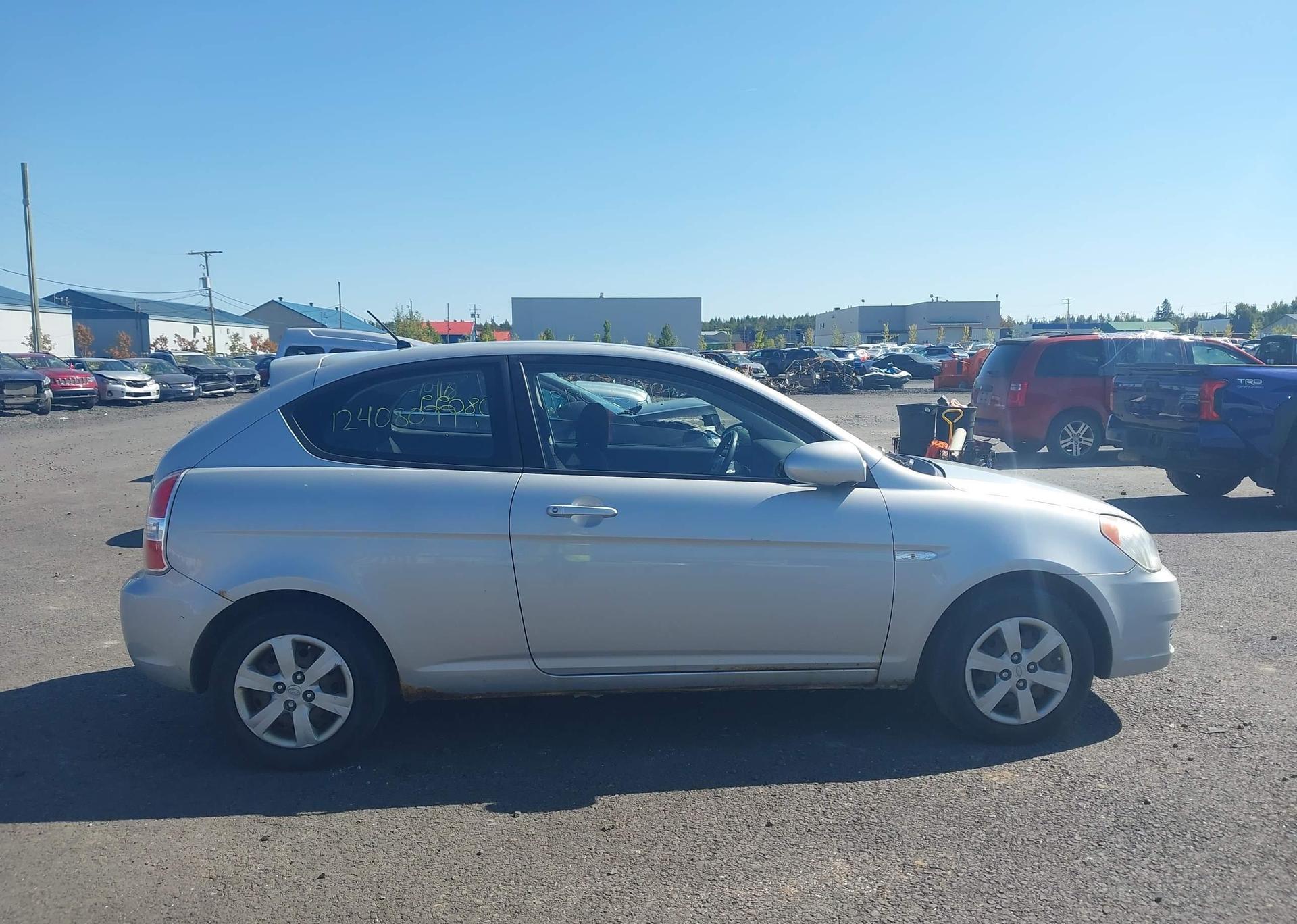 2009 HYUNDAI ACCENT