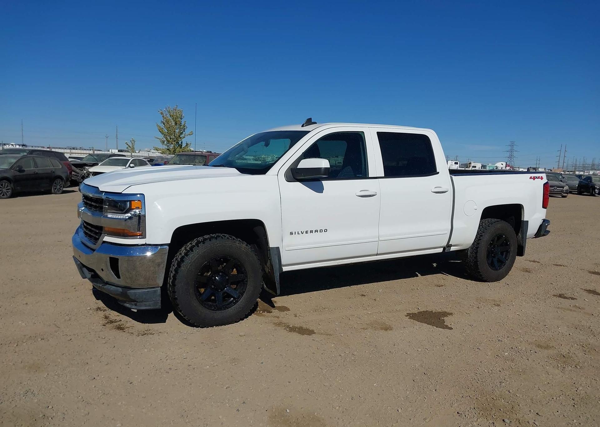 2017 CHEVROLET SILVERADO K1500 LT
