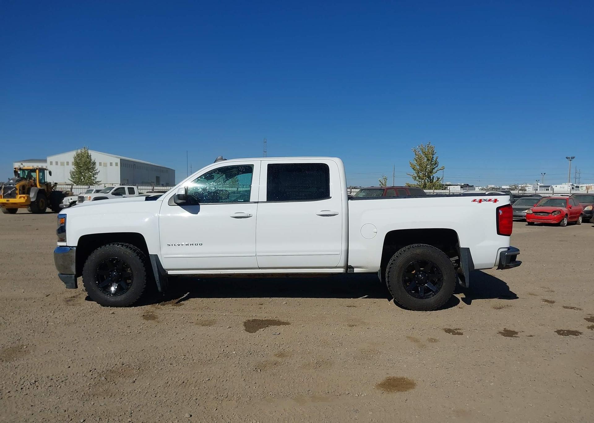 2017 CHEVROLET SILVERADO K1500 LT