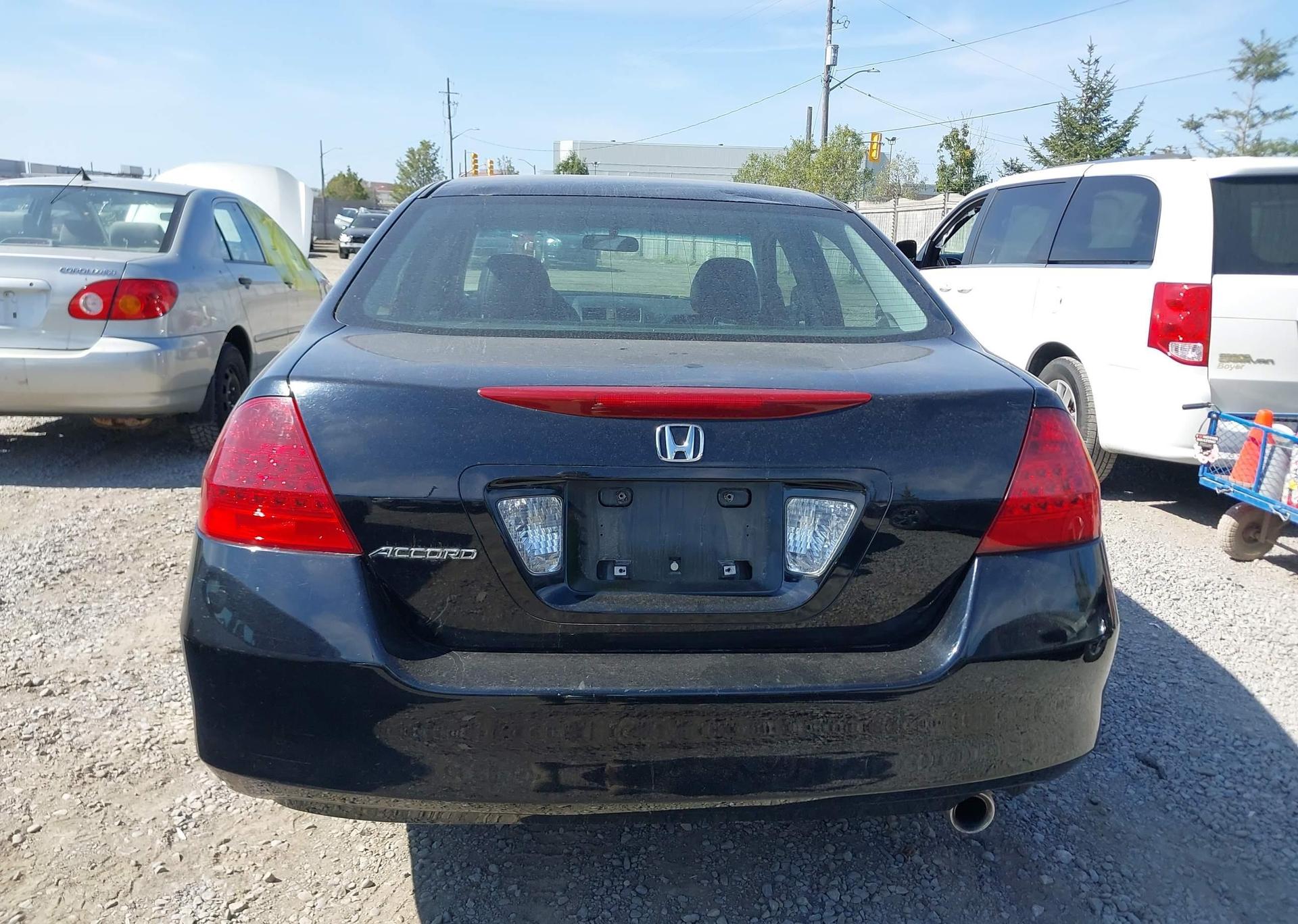 2006 HONDA ACCORD