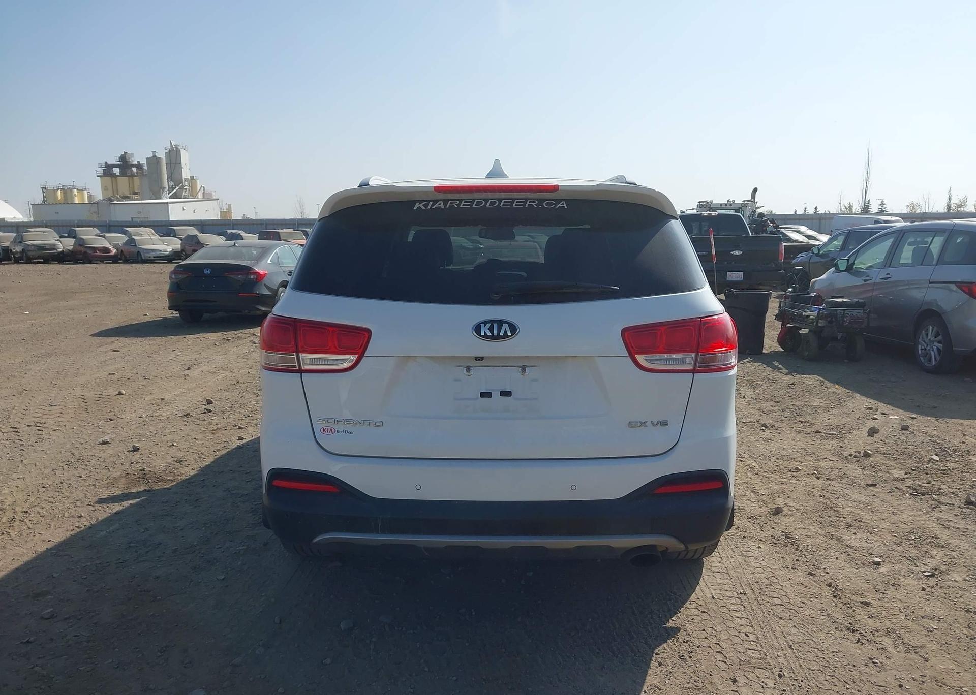 2017 KIA SORENTO EX