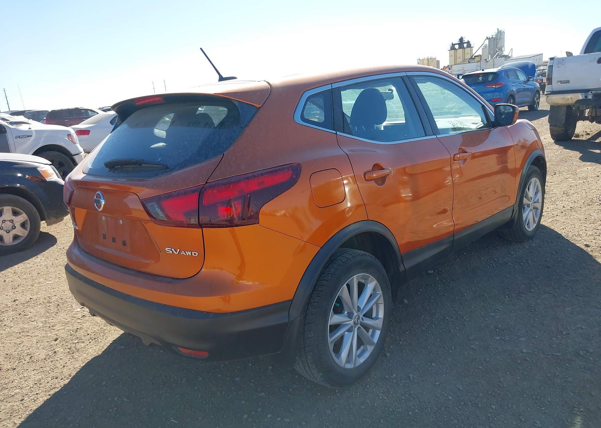 2017 NISSAN QASHQAI S