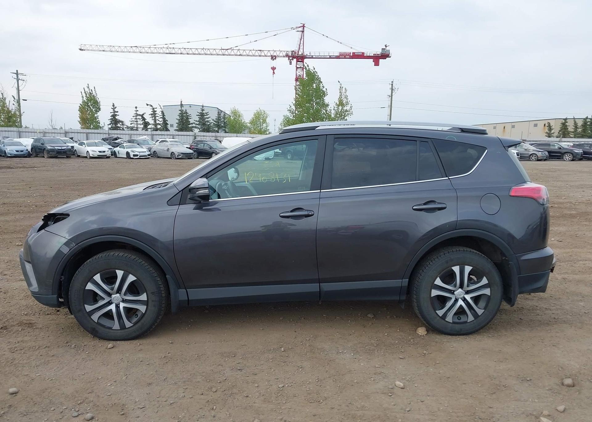 2017 TOYOTA RAV4 LE