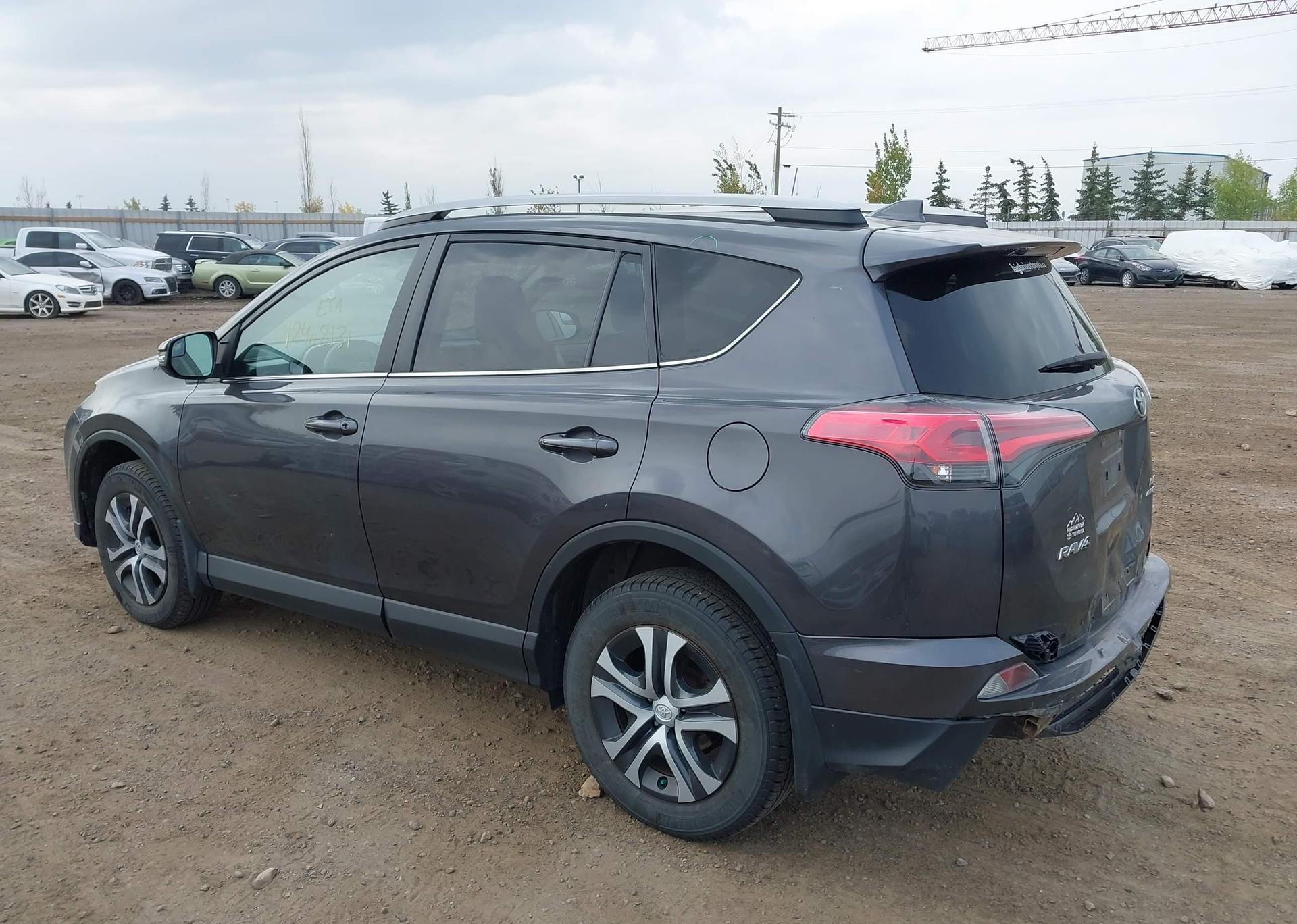 2017 TOYOTA RAV4 LE