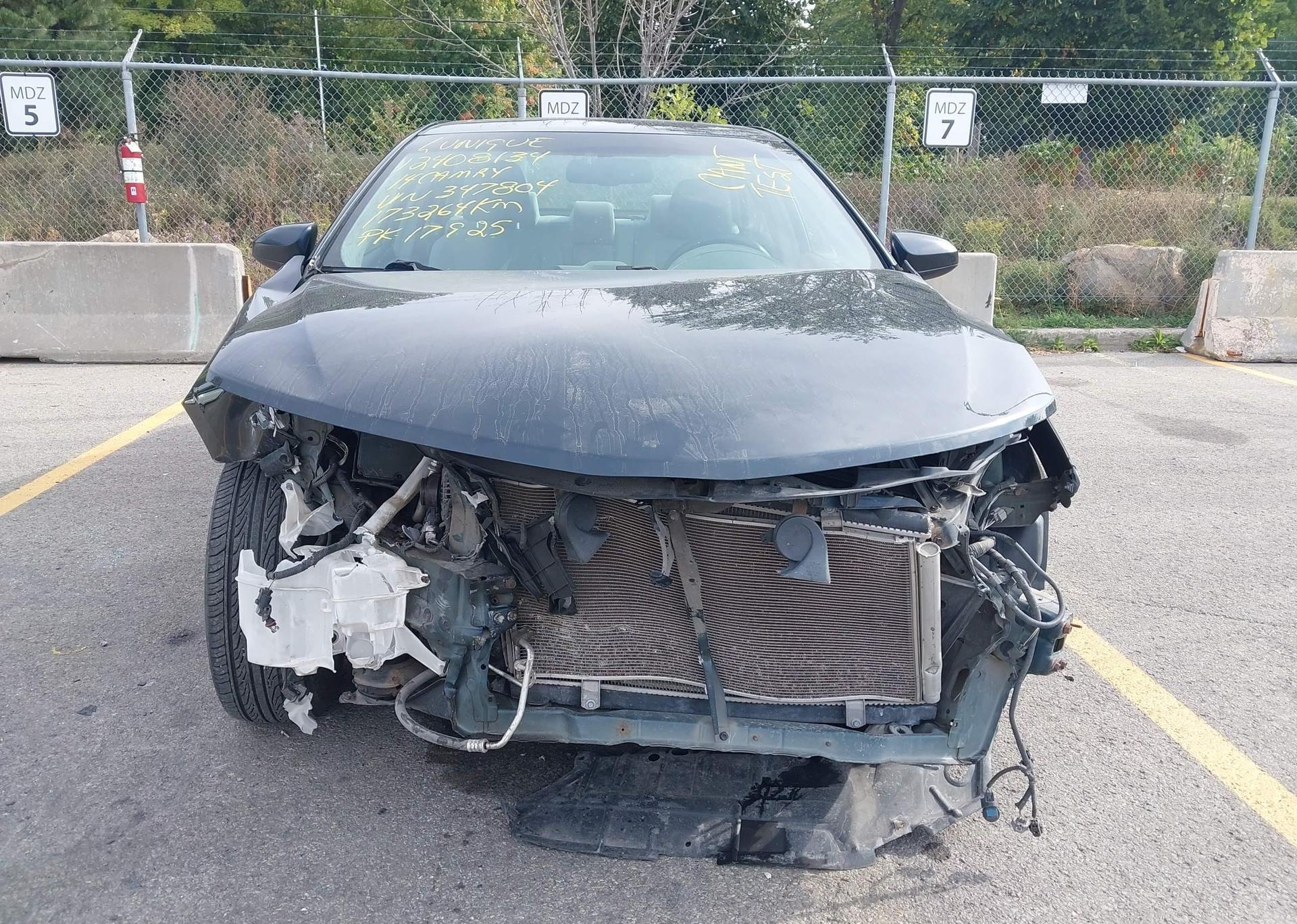 2014 TOYOTA CAMRY LE