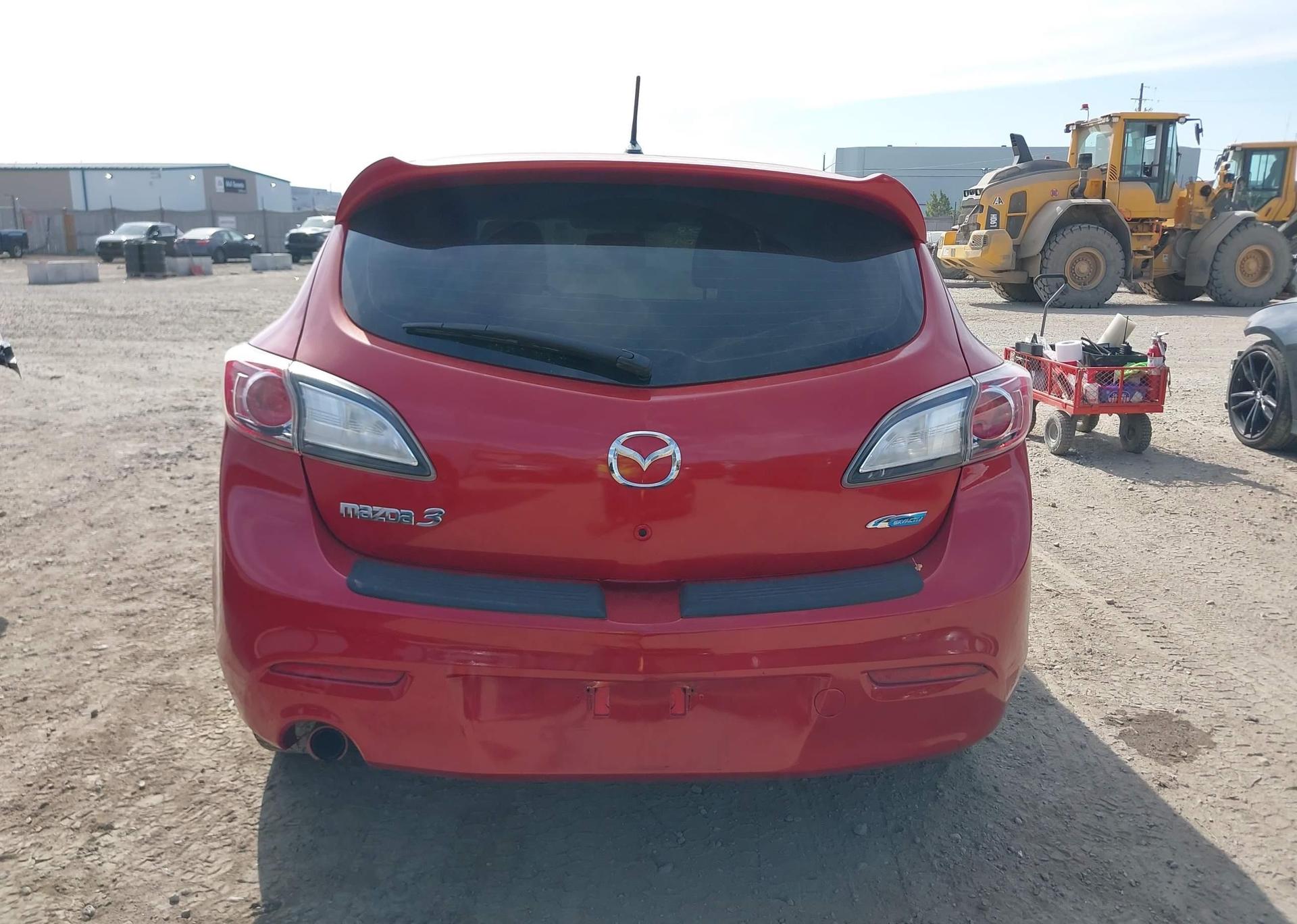 2013 MAZDA 3 I