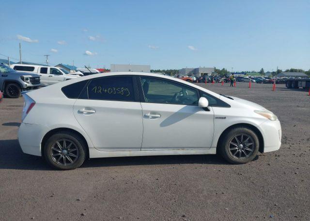 2011 TOYOTA PRIUS