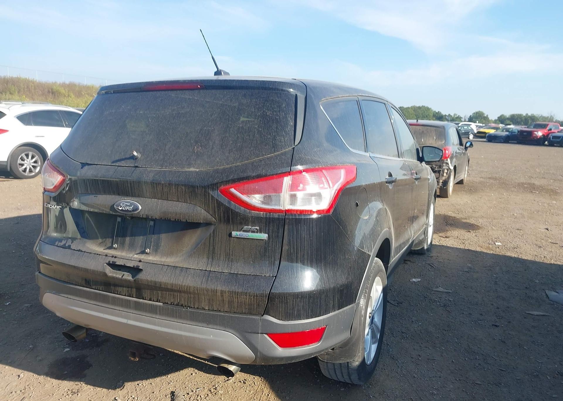2016 FORD ESCAPE SE