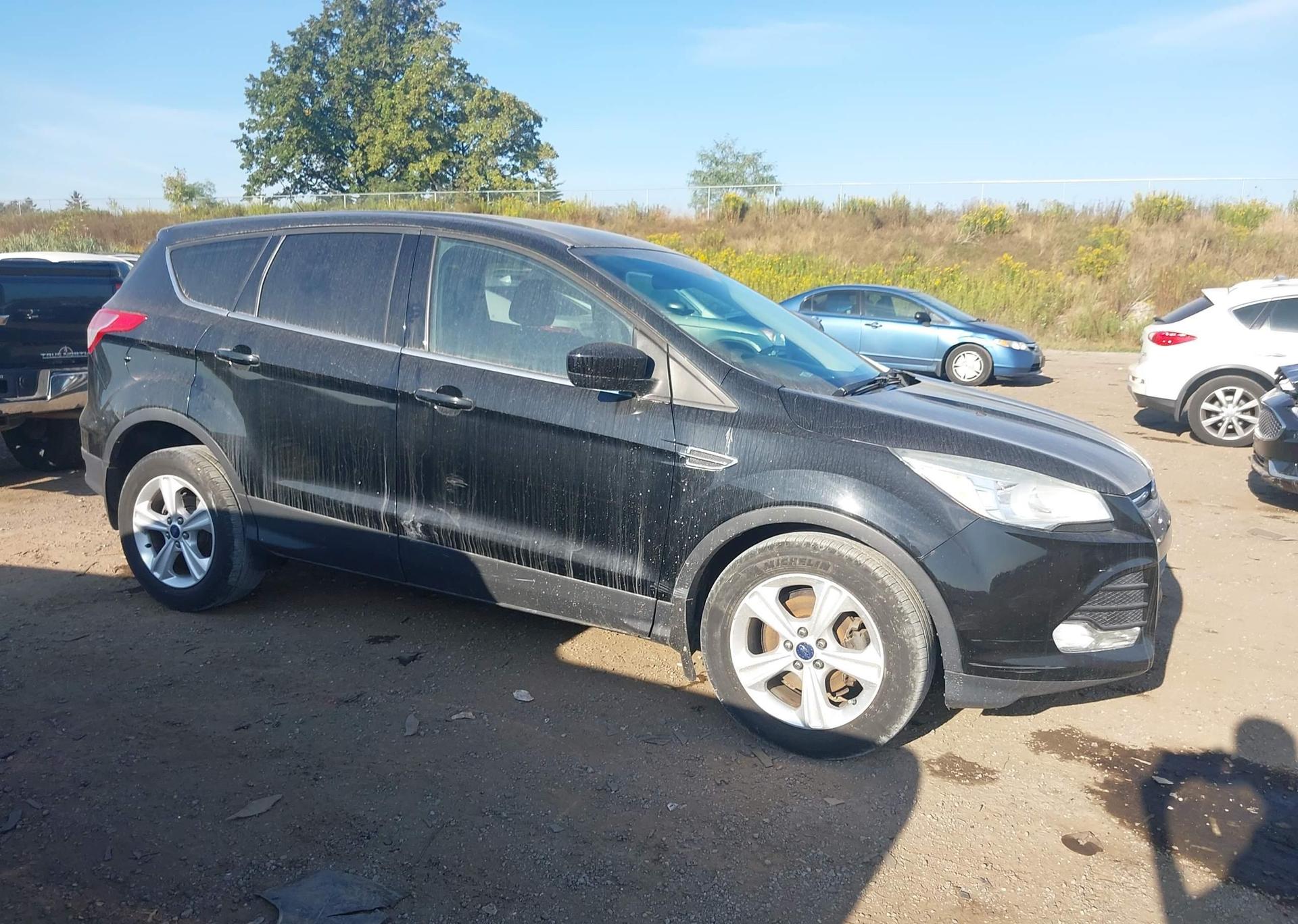 2016 FORD ESCAPE SE