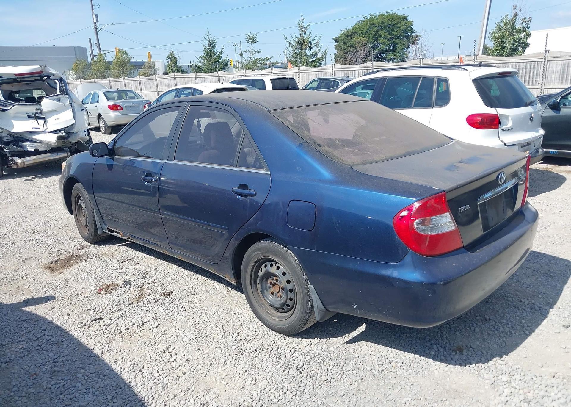 2003 TOYOTA CAMRY LE