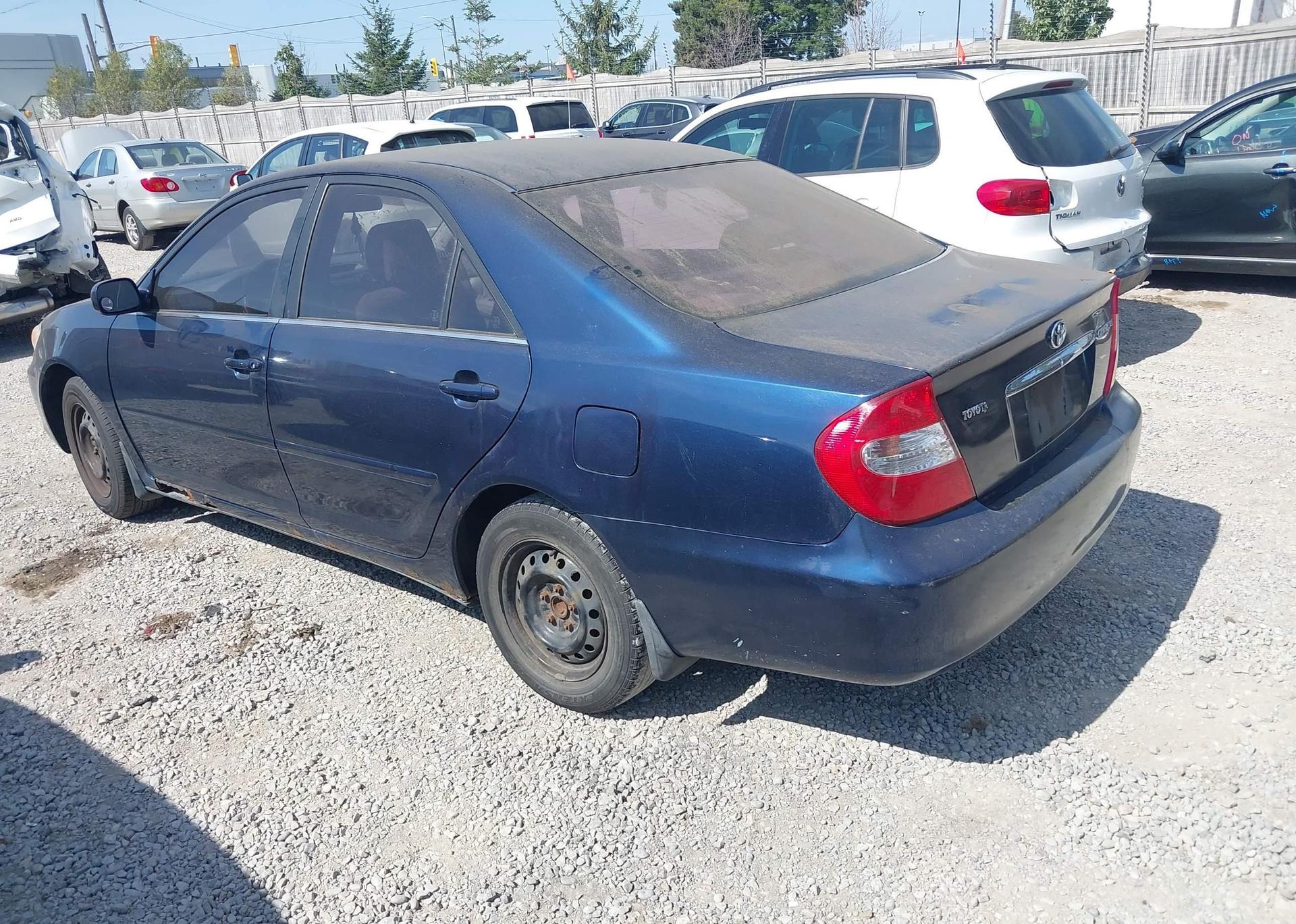 2003 TOYOTA CAMRY LE