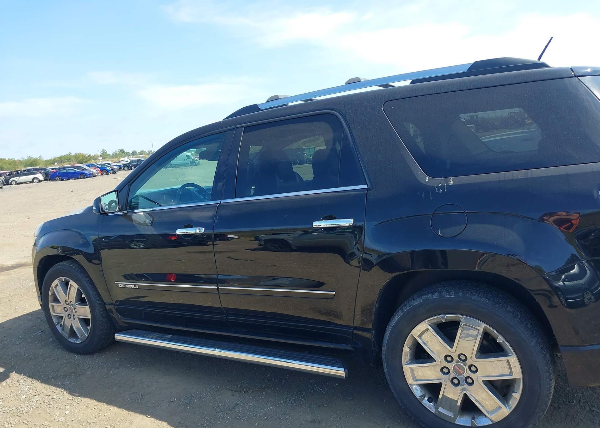 2016 GMC ACADIA DENALI