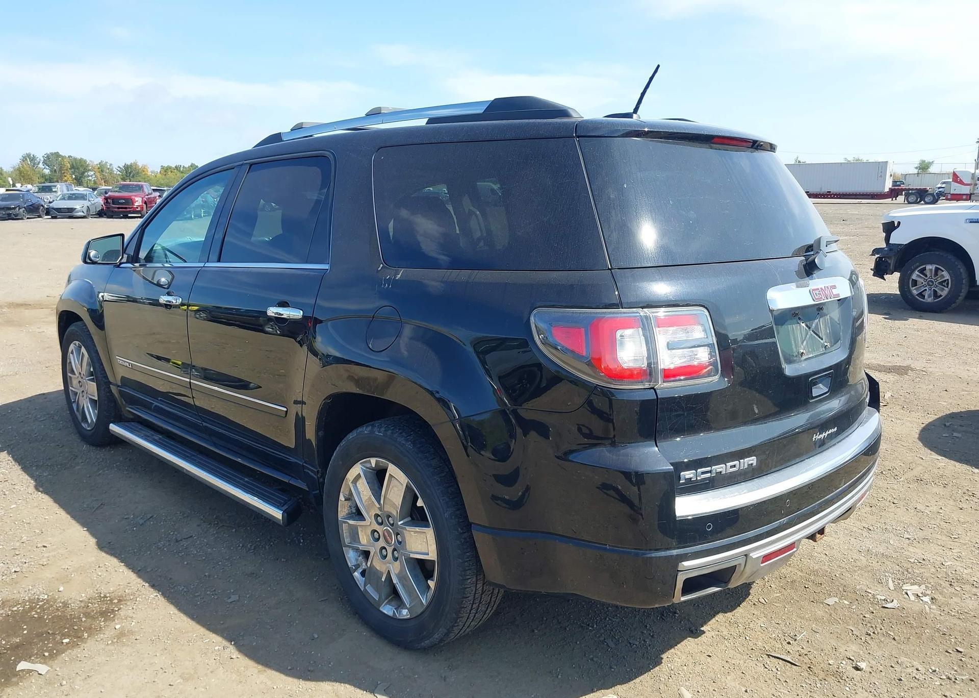 2016 GMC ACADIA DENALI