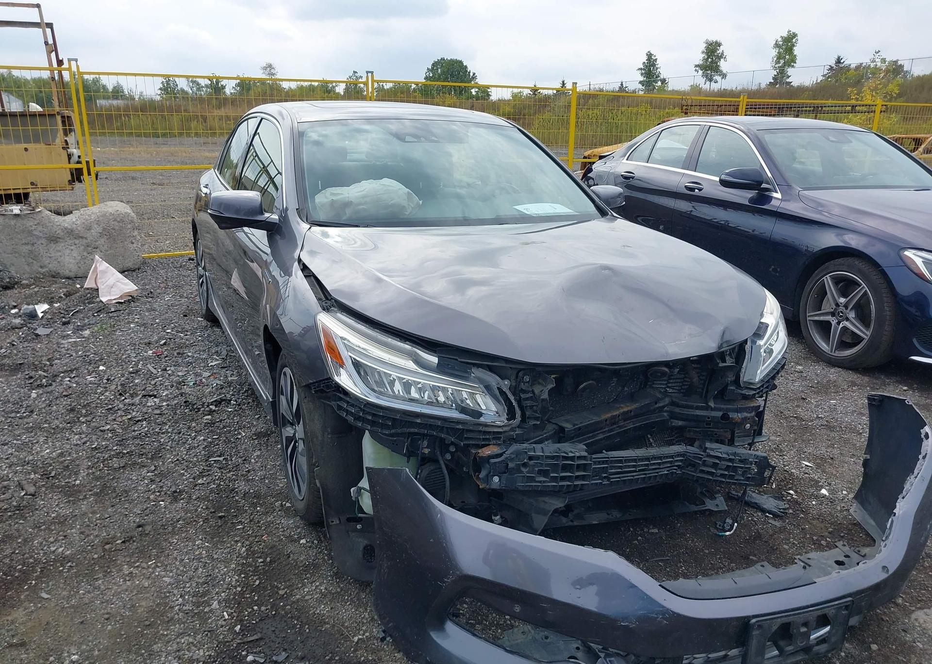 2017 HONDA ACCORD HYBRID