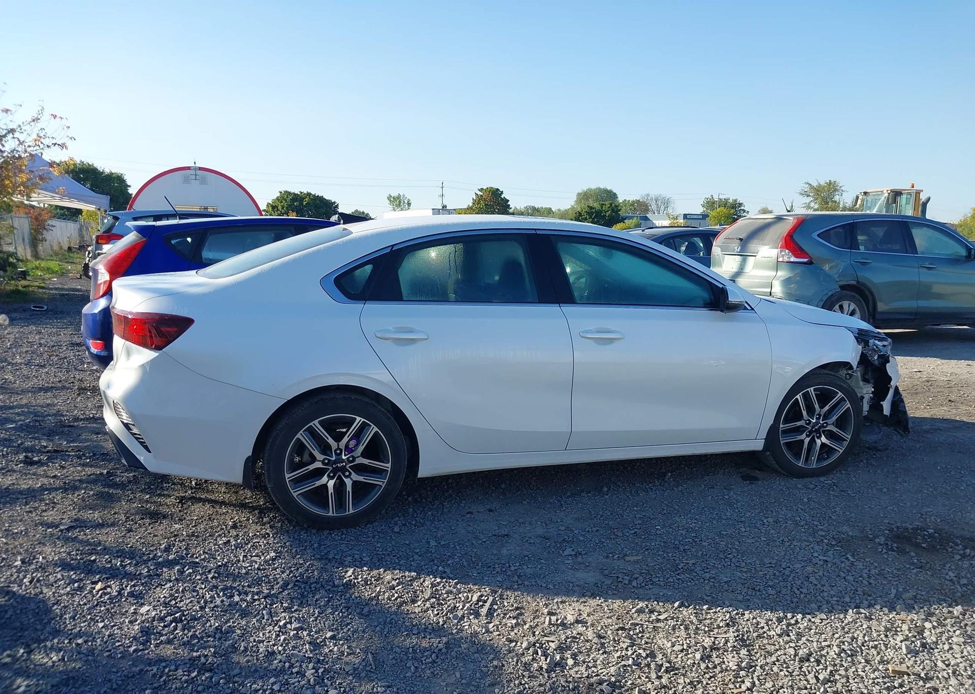 2023 KIA FORTE EX