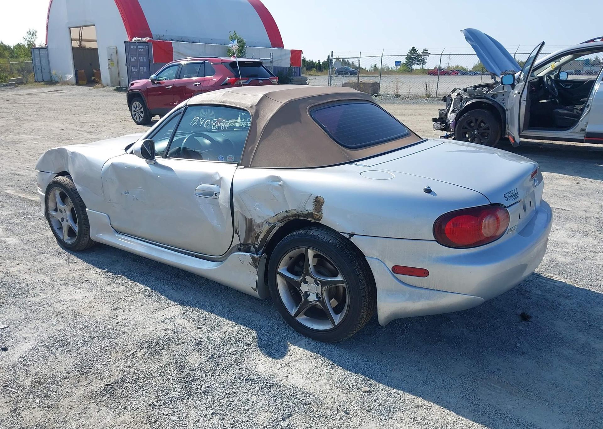 2001 MAZDA MX-5 MIATA 1.8