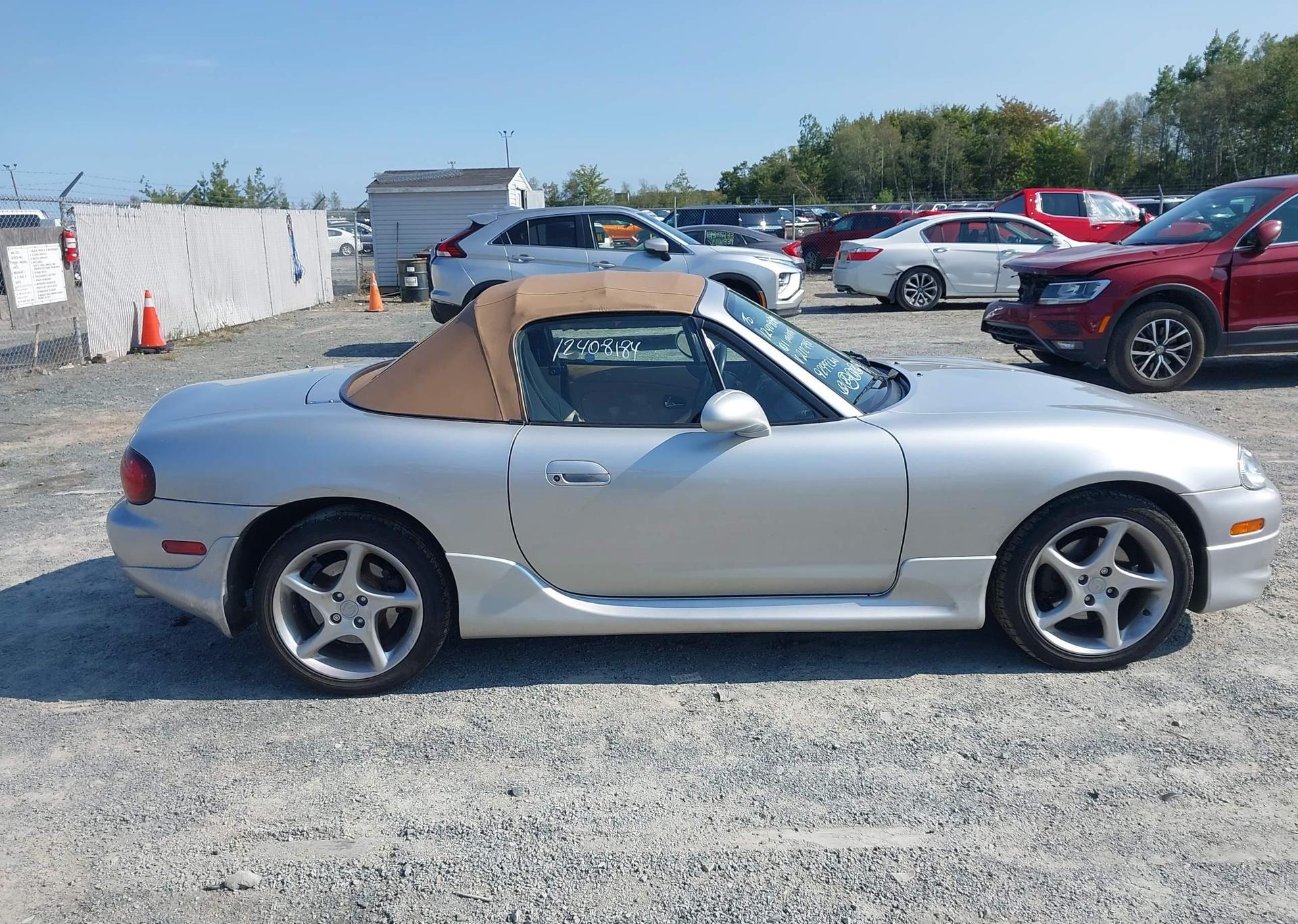 2001 MAZDA MX-5 MIATA 1.8