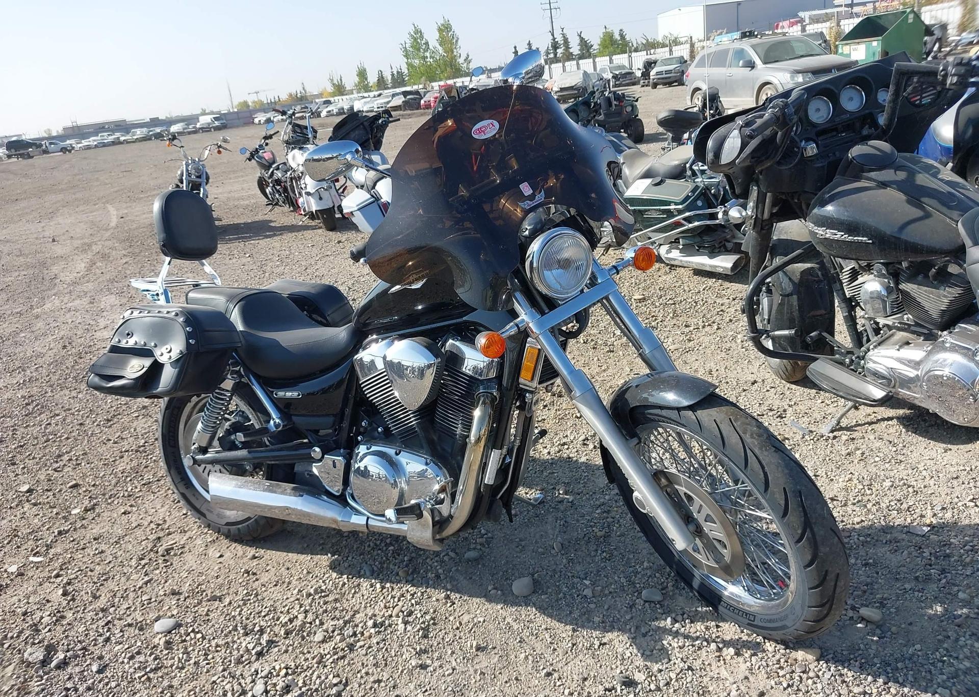 2009 SUZUKI VS1400