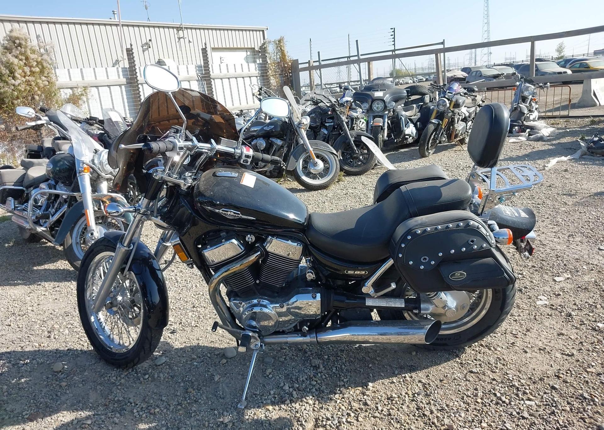 2009 SUZUKI VS1400
