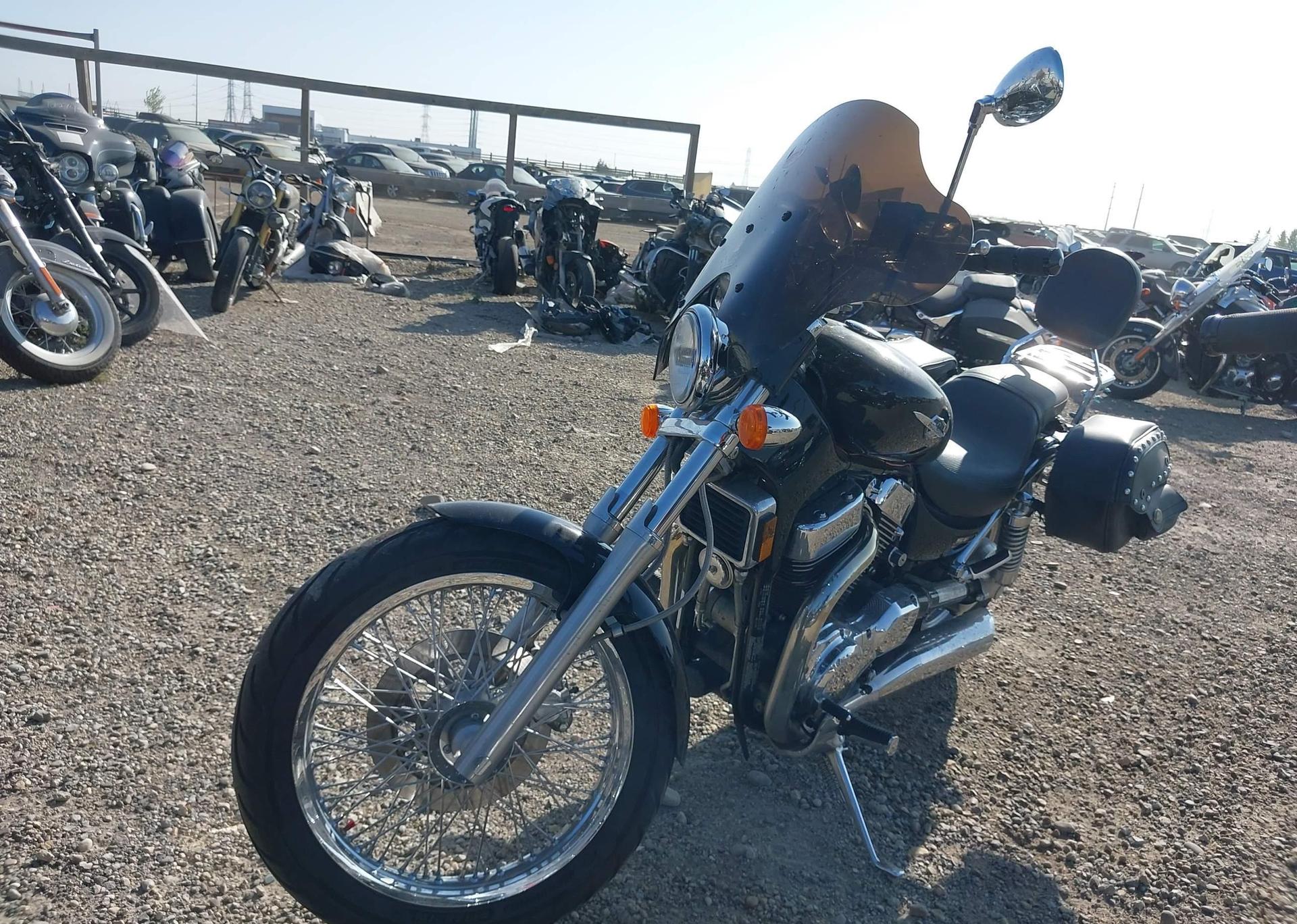 2009 SUZUKI VS1400