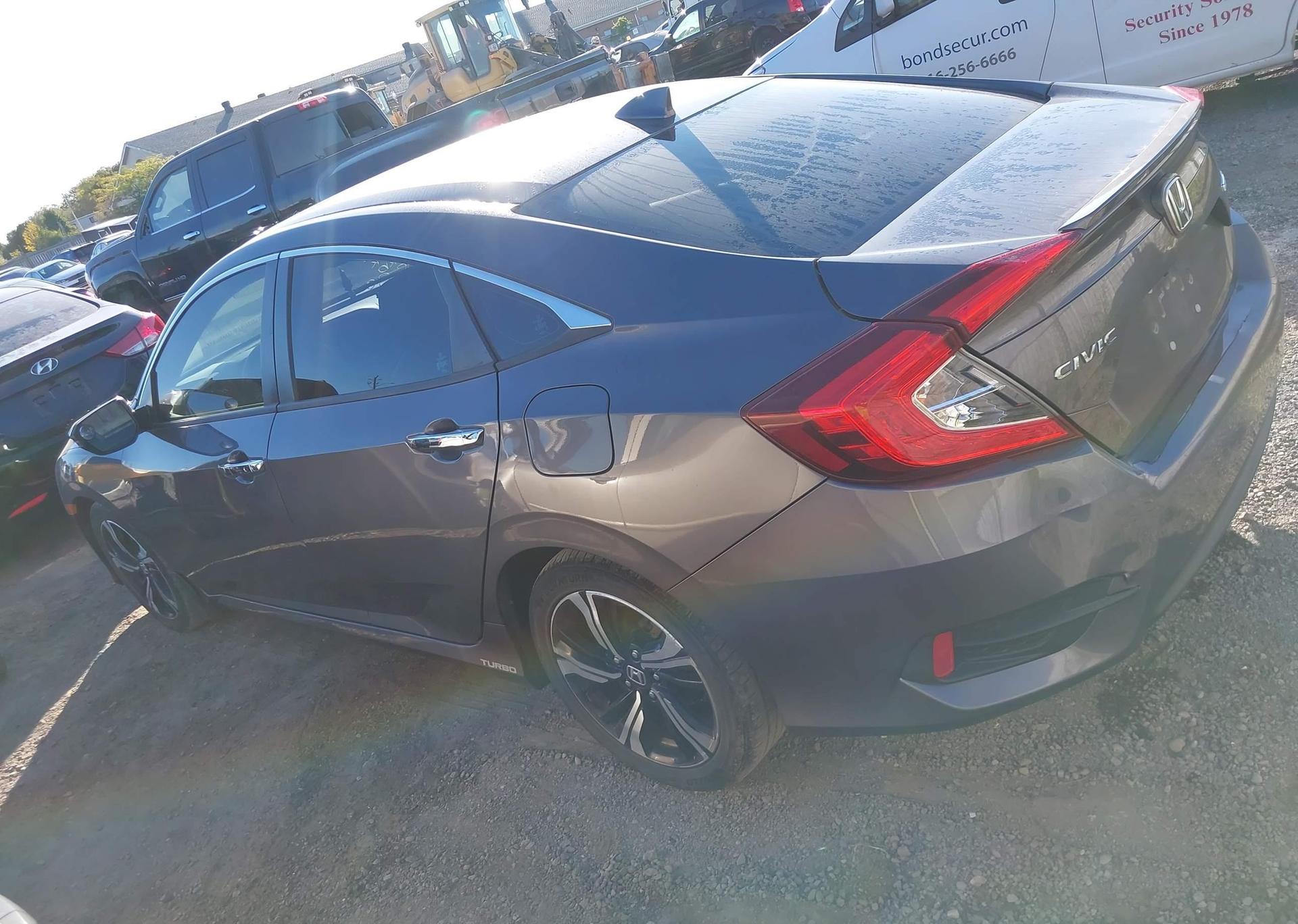 2018 HONDA Civic touring