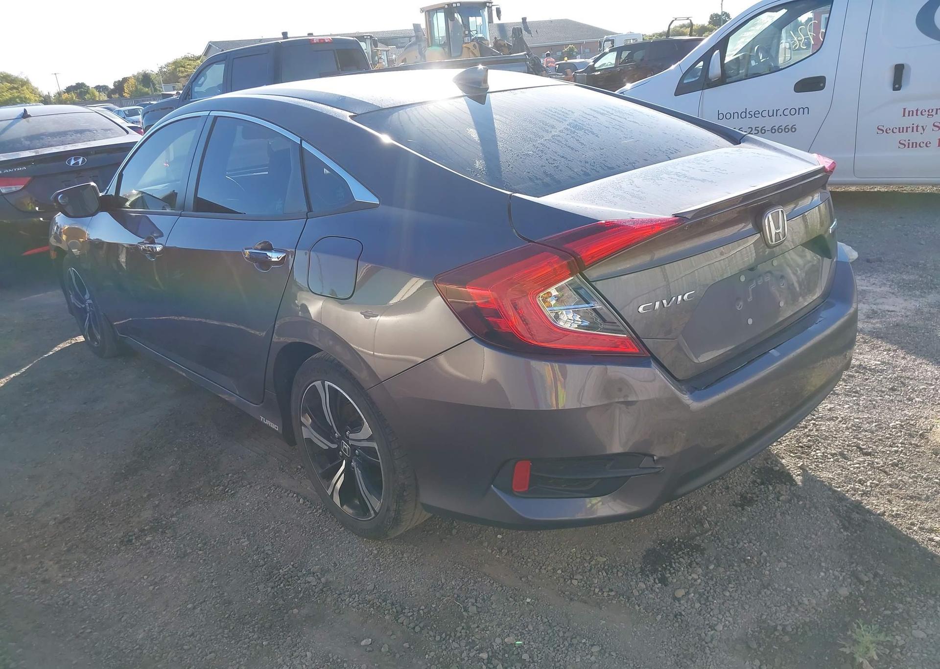 2018 HONDA Civic touring