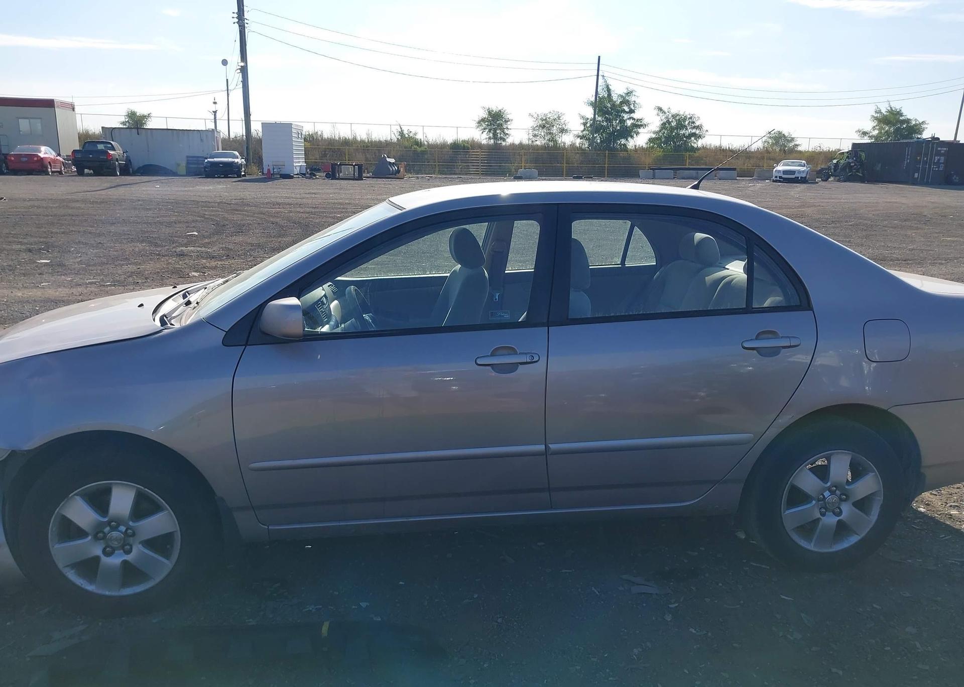 2003 TOYOTA COROLLA CE