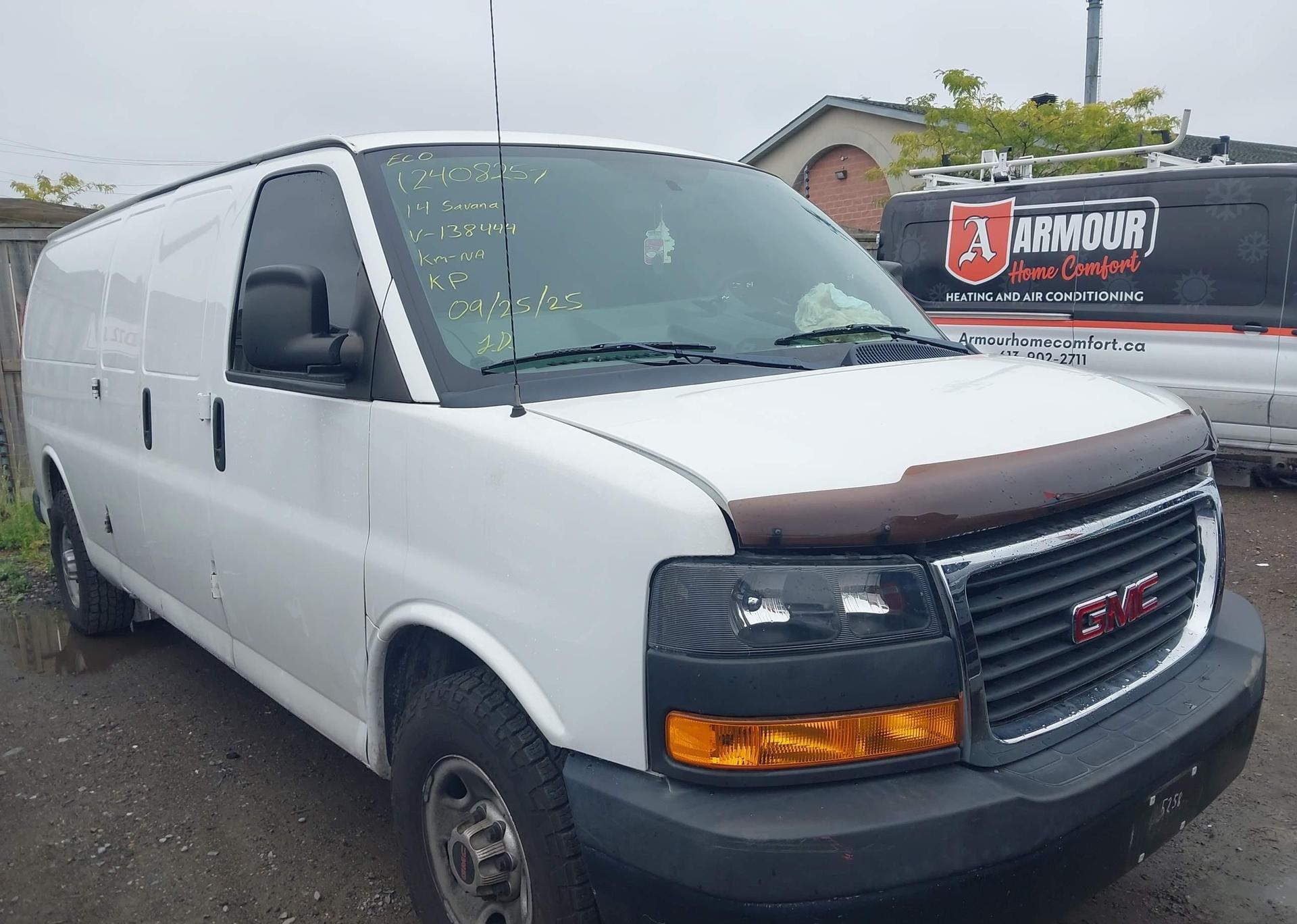 2014 GMC SAVANA 3500 1WT
