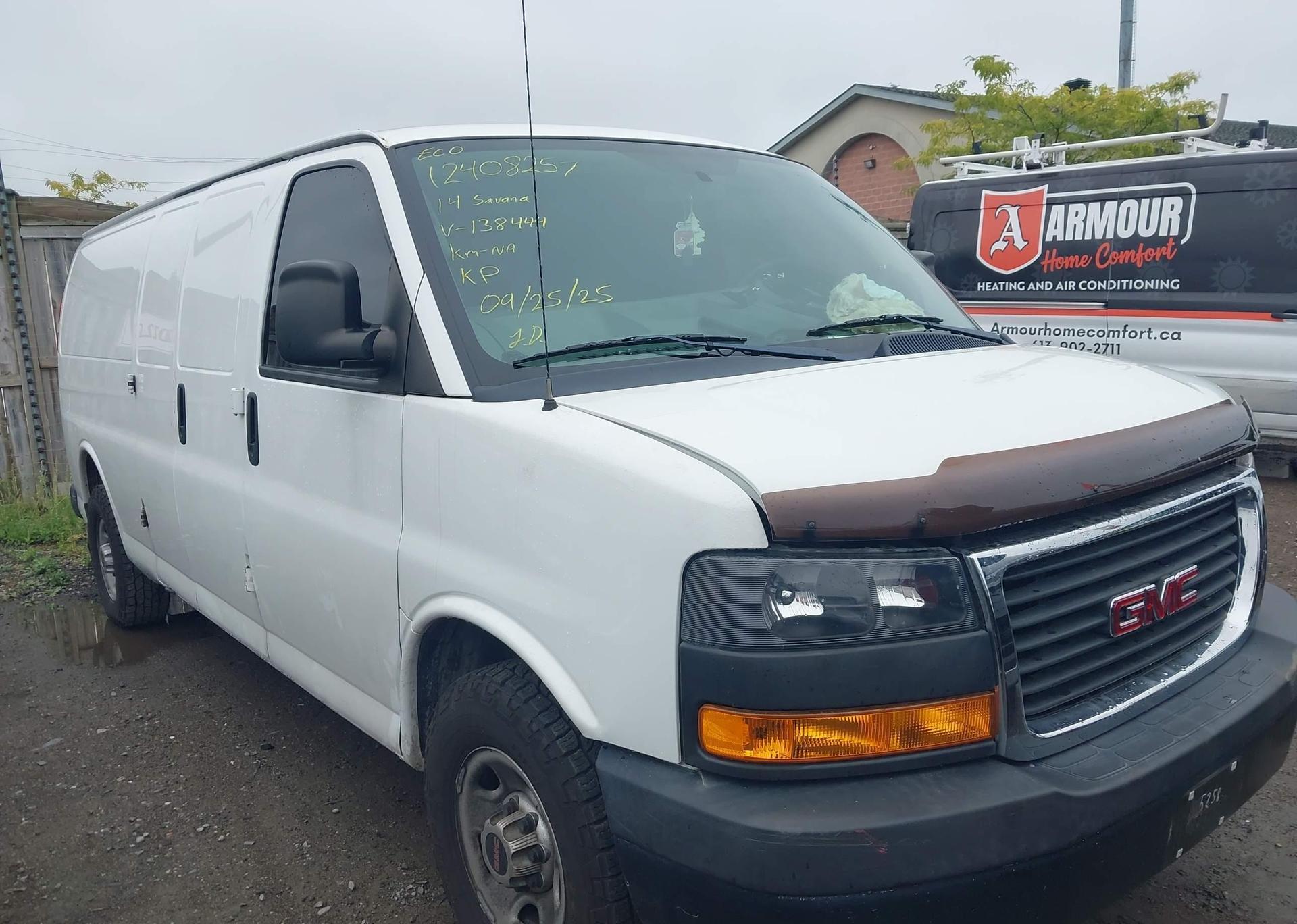 2014 GMC SAVANA 3500 1WT