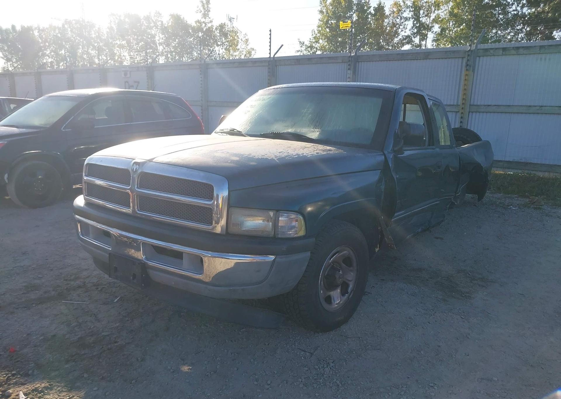 1995 DODGE RAM 1500