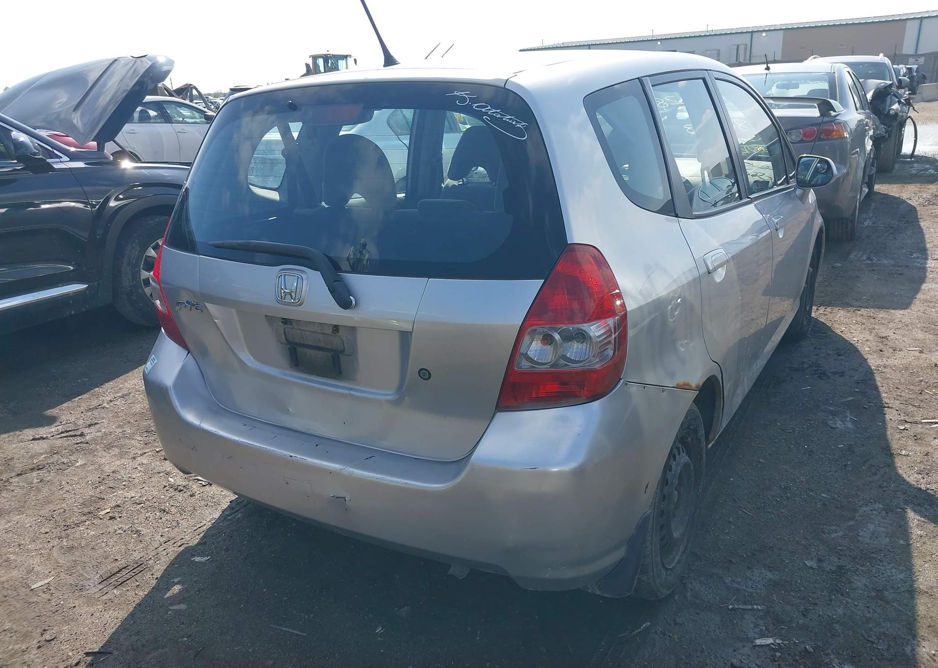 2007 HONDA FIT