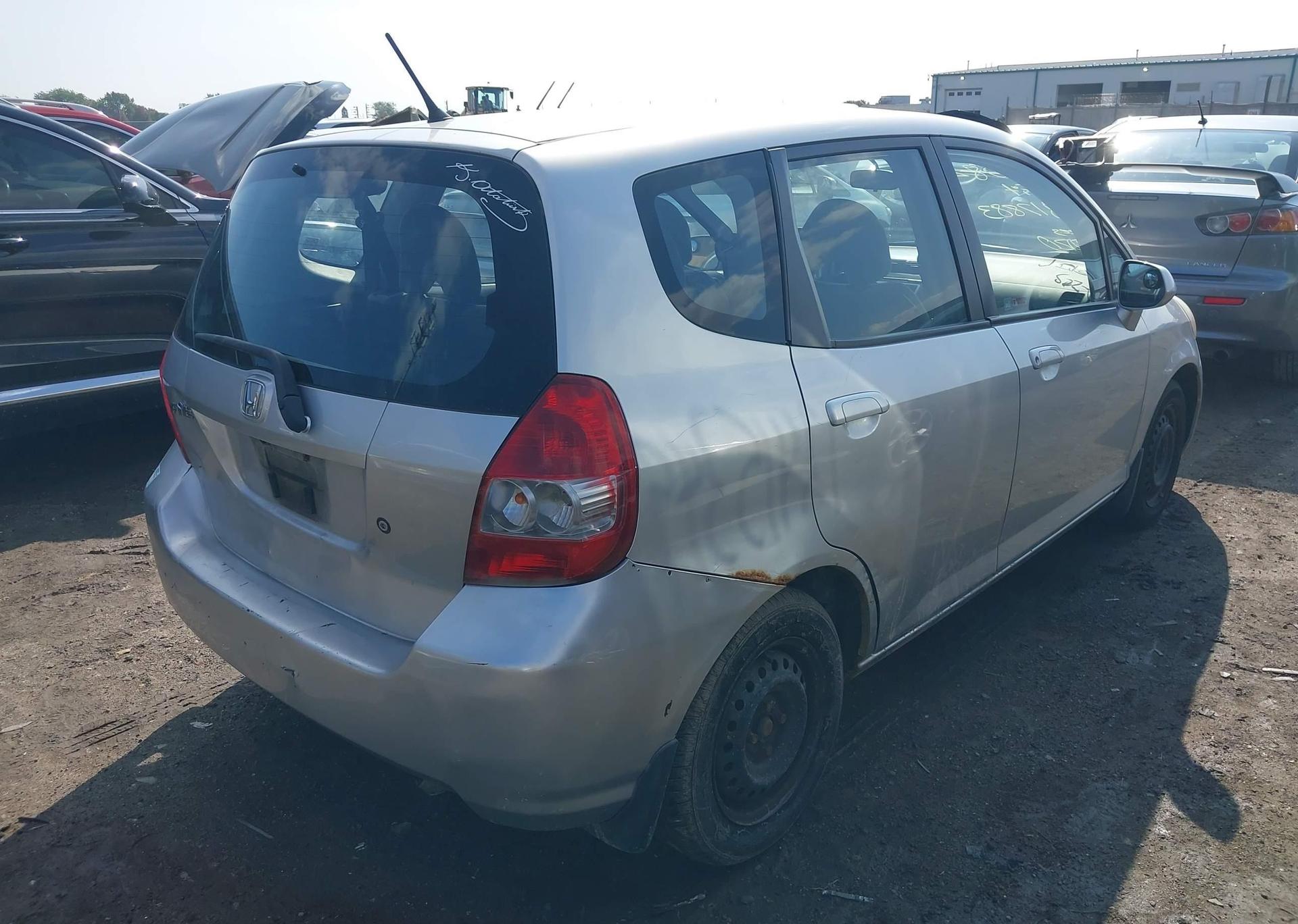 2007 HONDA FIT